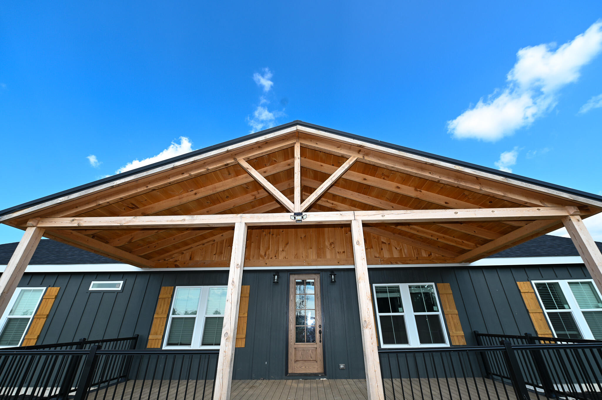 main property photo 39