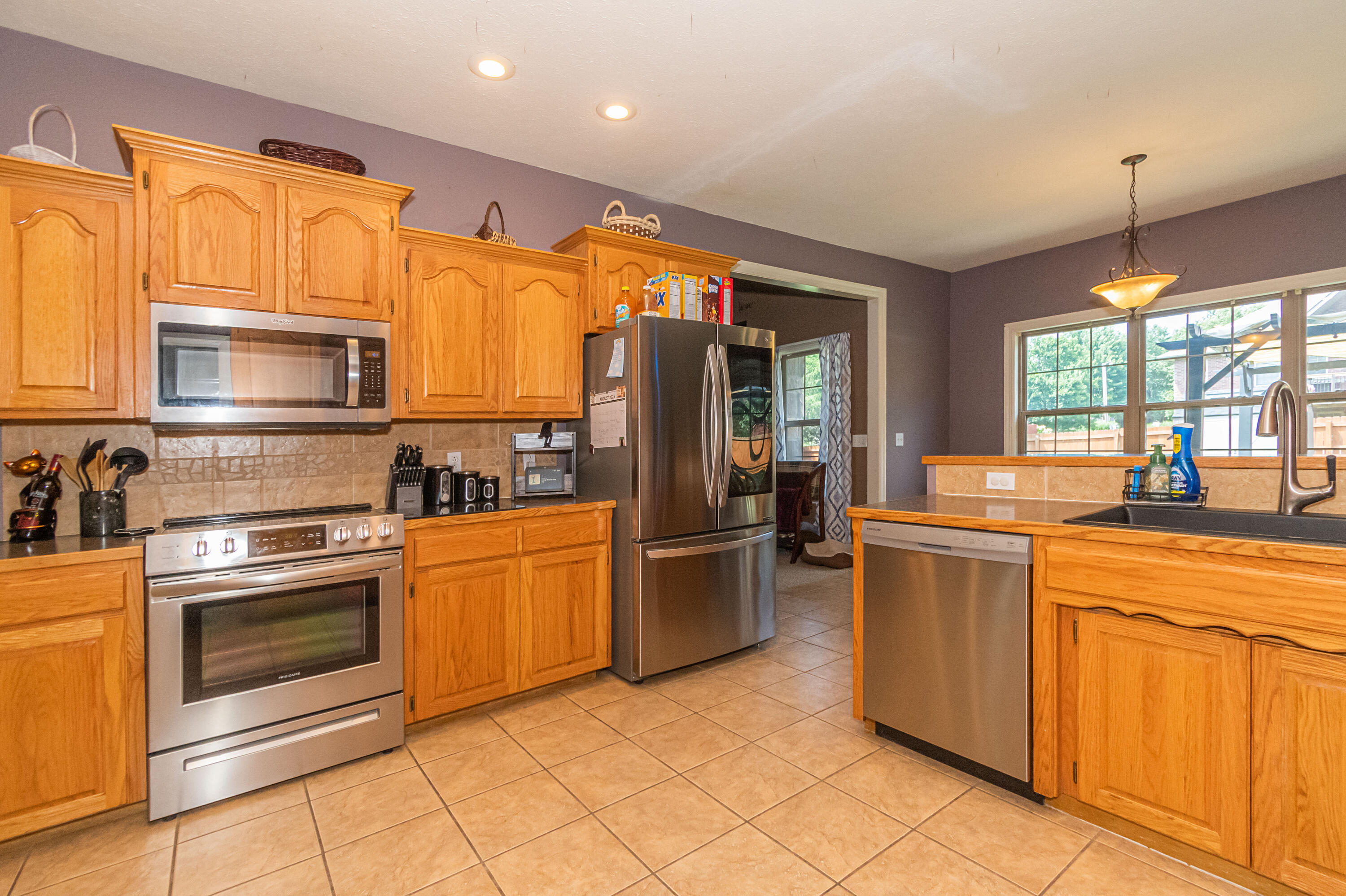 main property photo 5