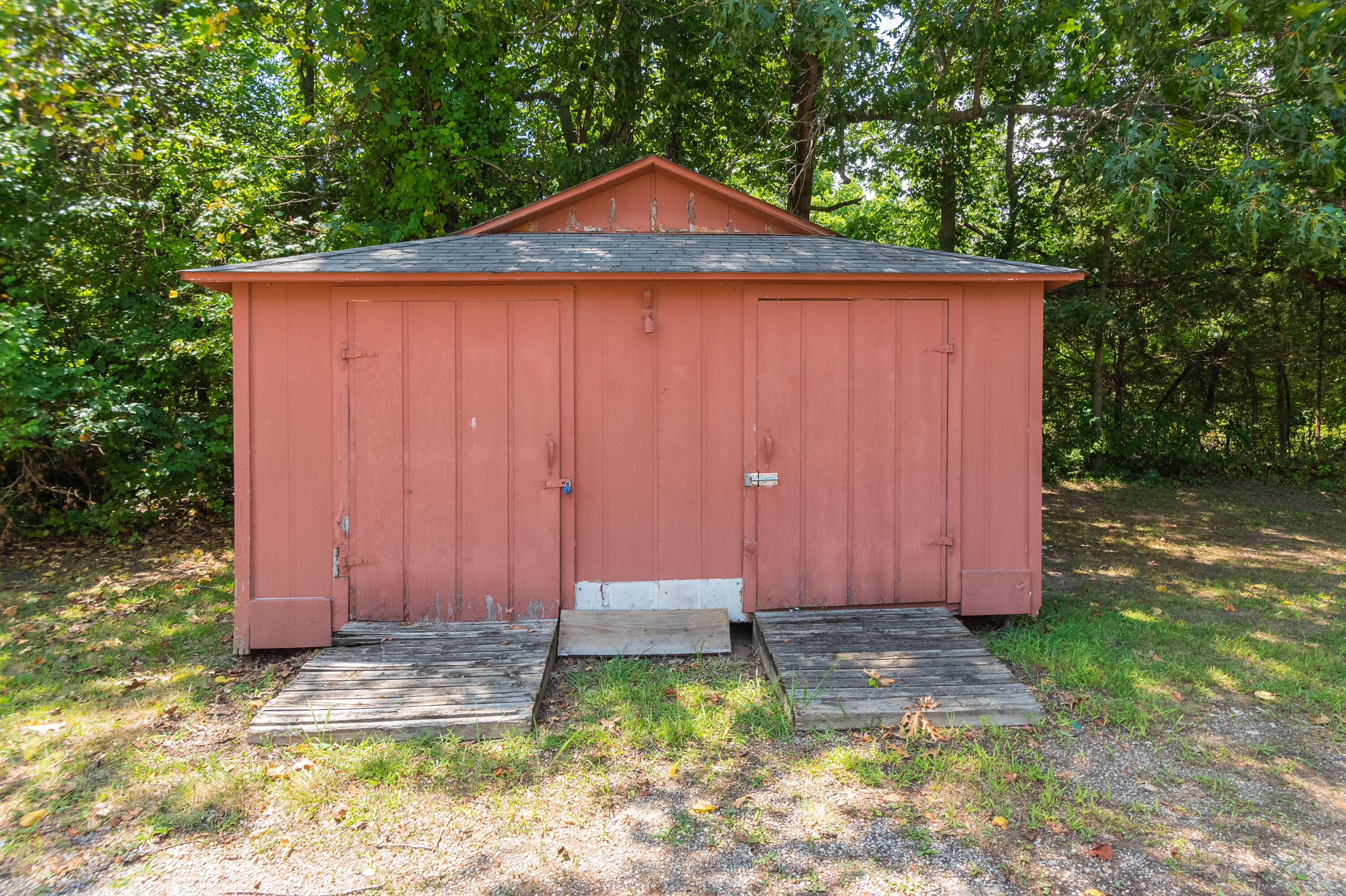 main property photo 21