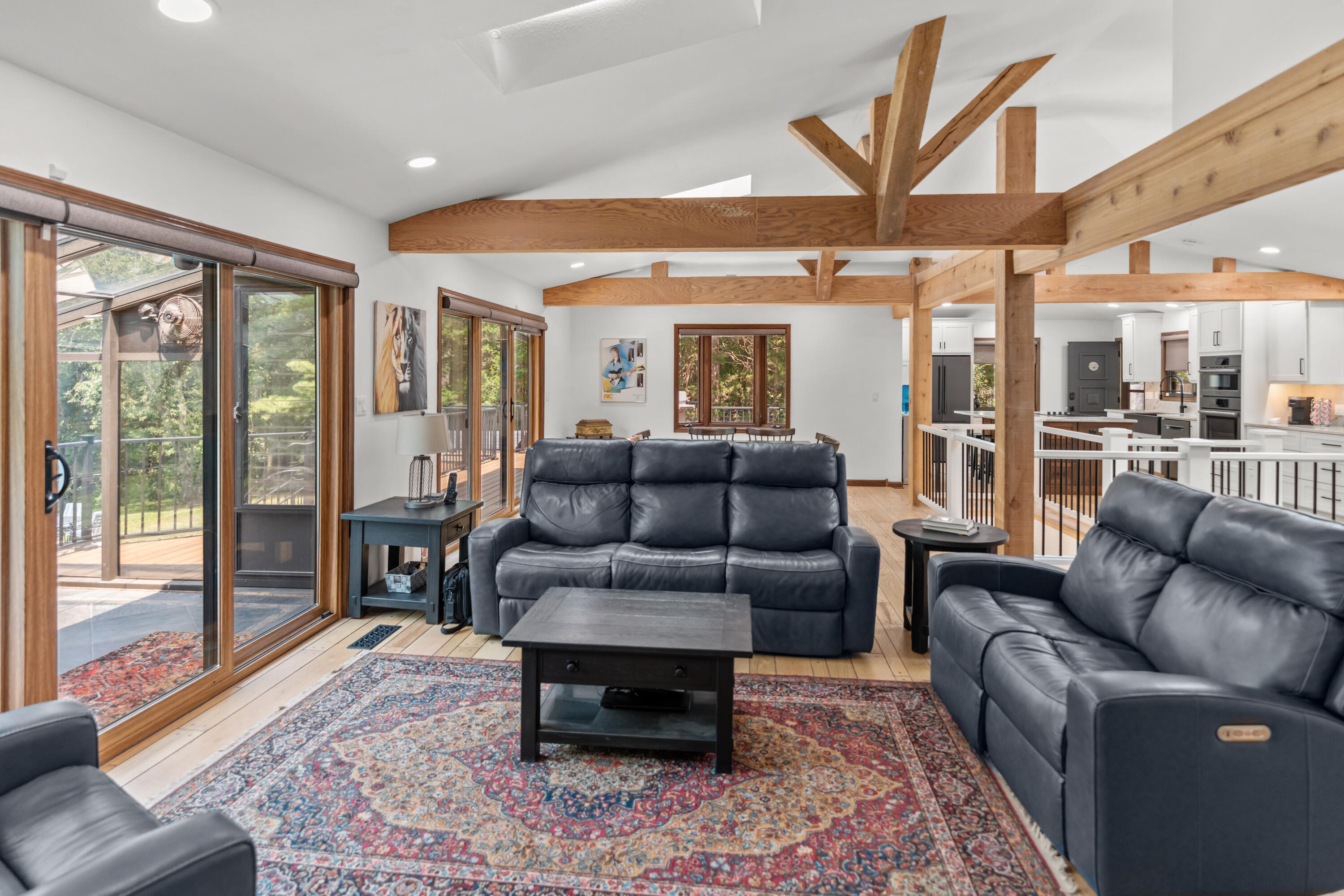 main property photo 46