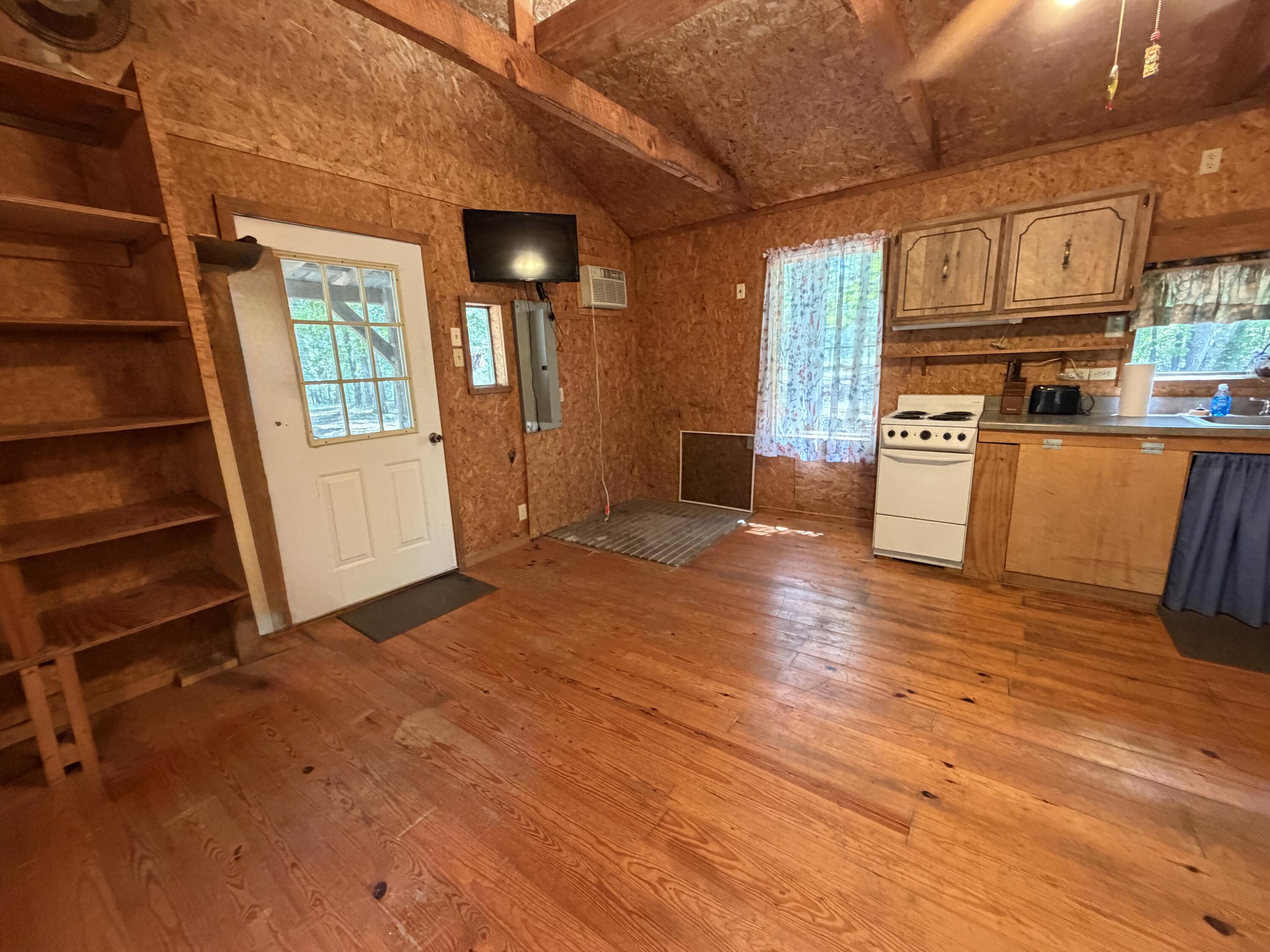 main property photo 106