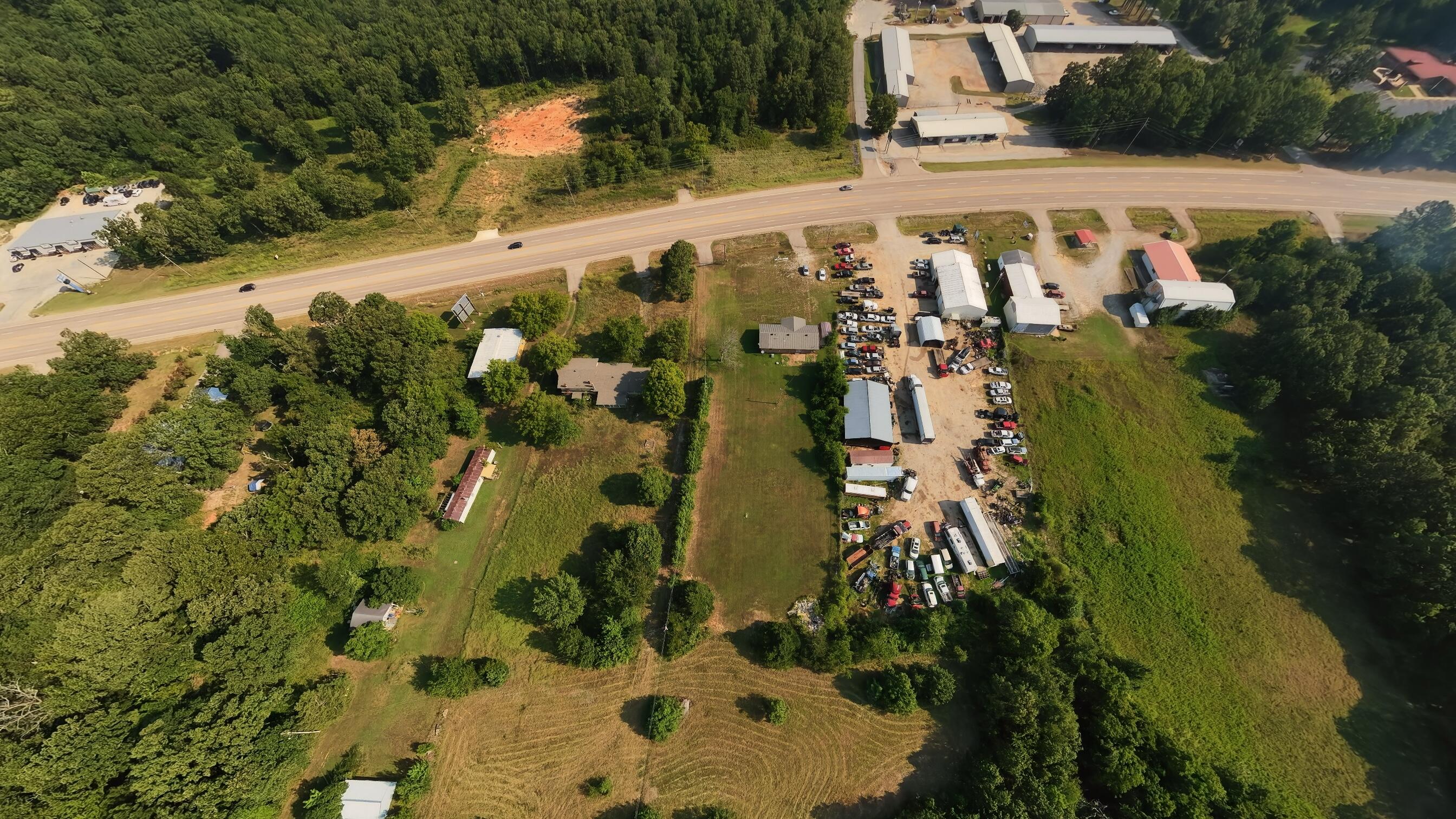 main property photo 34