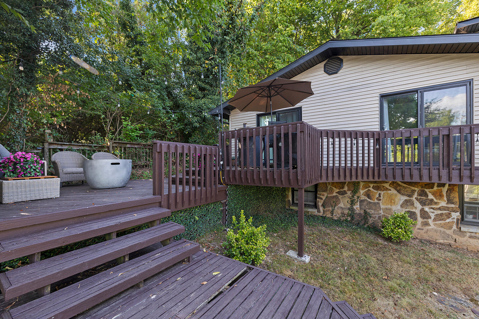 main property photo 70