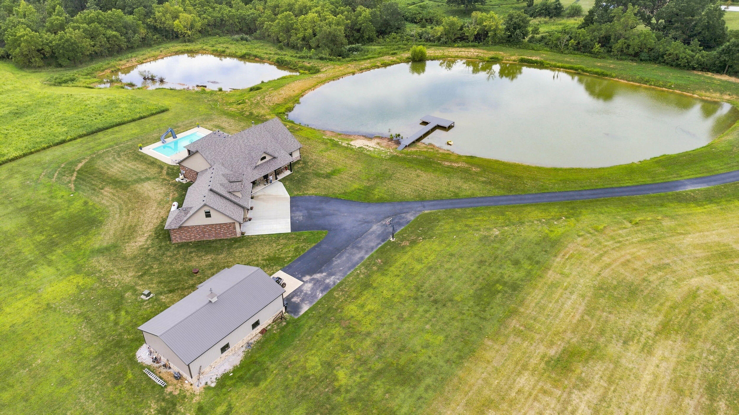 main property photo 98