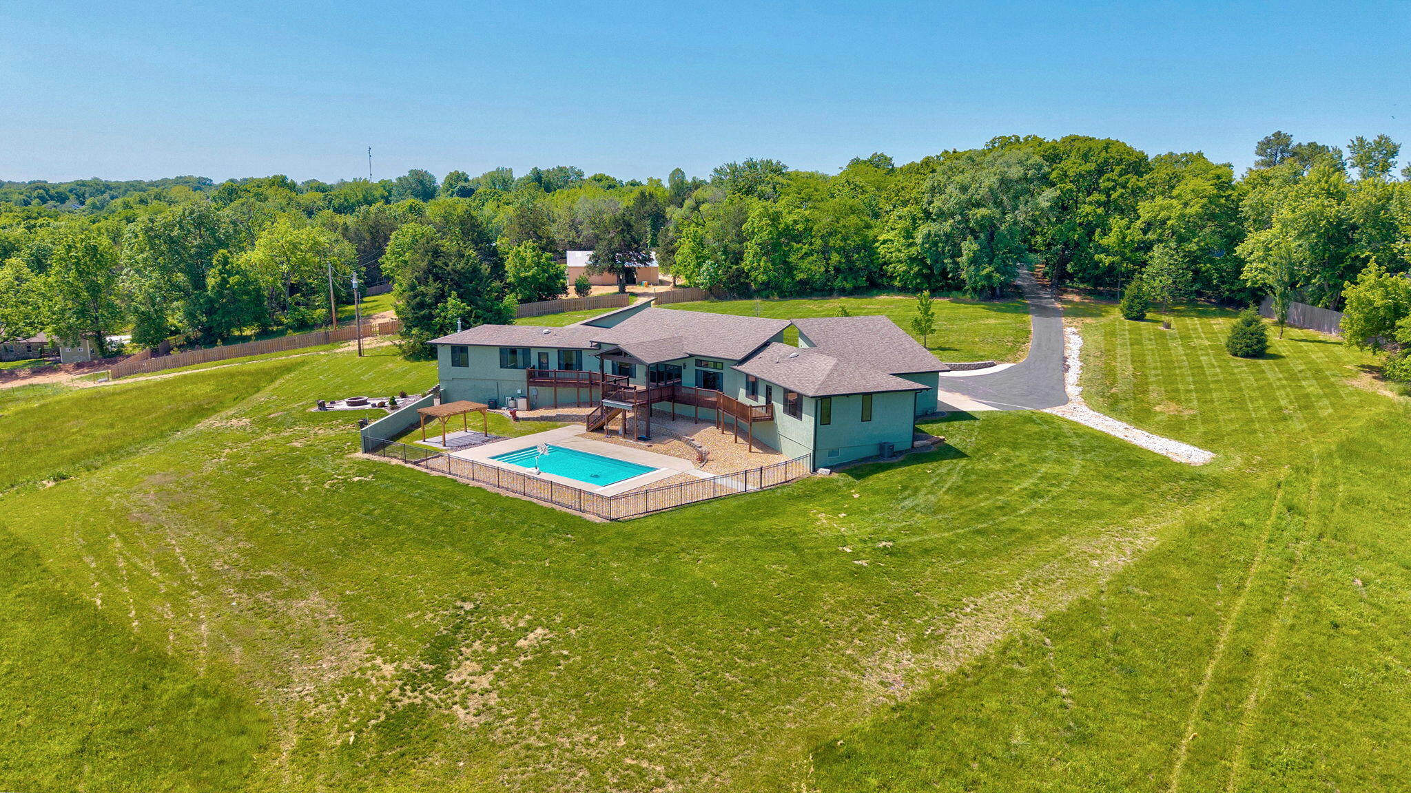 main property photo 61