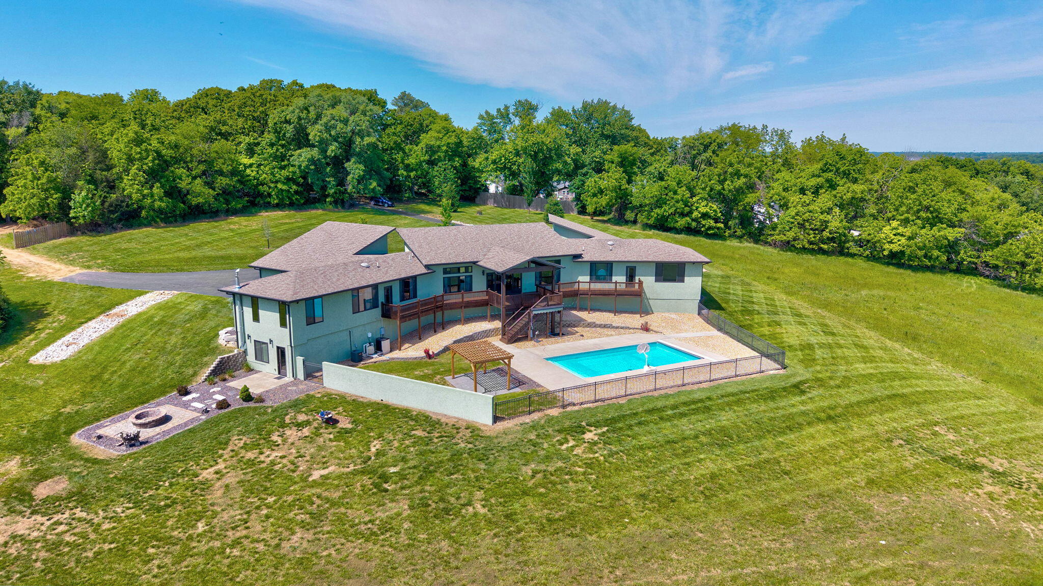 main property photo 62