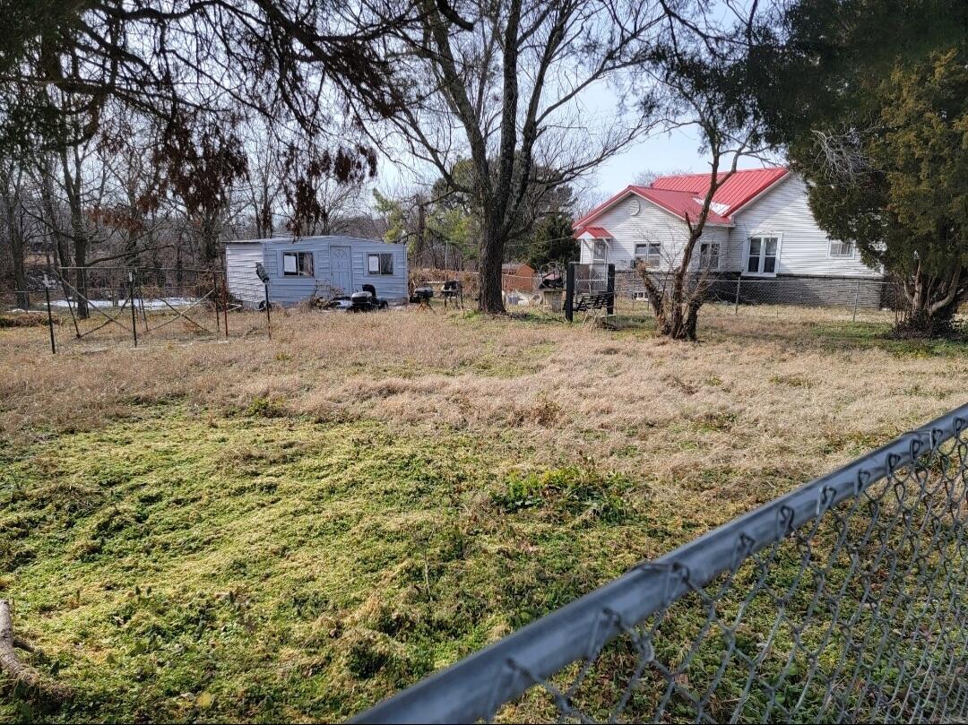 main property photo 18