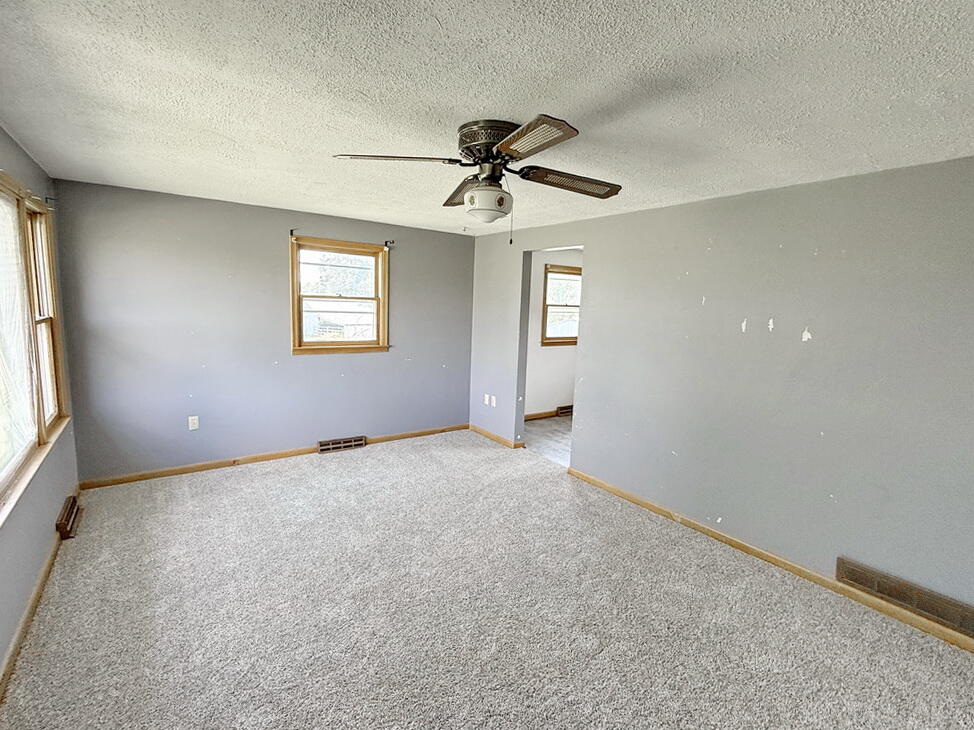 property viewer photo 2