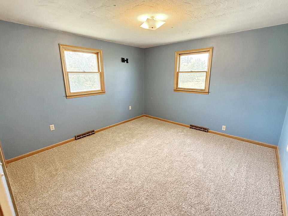 property viewer photo 6