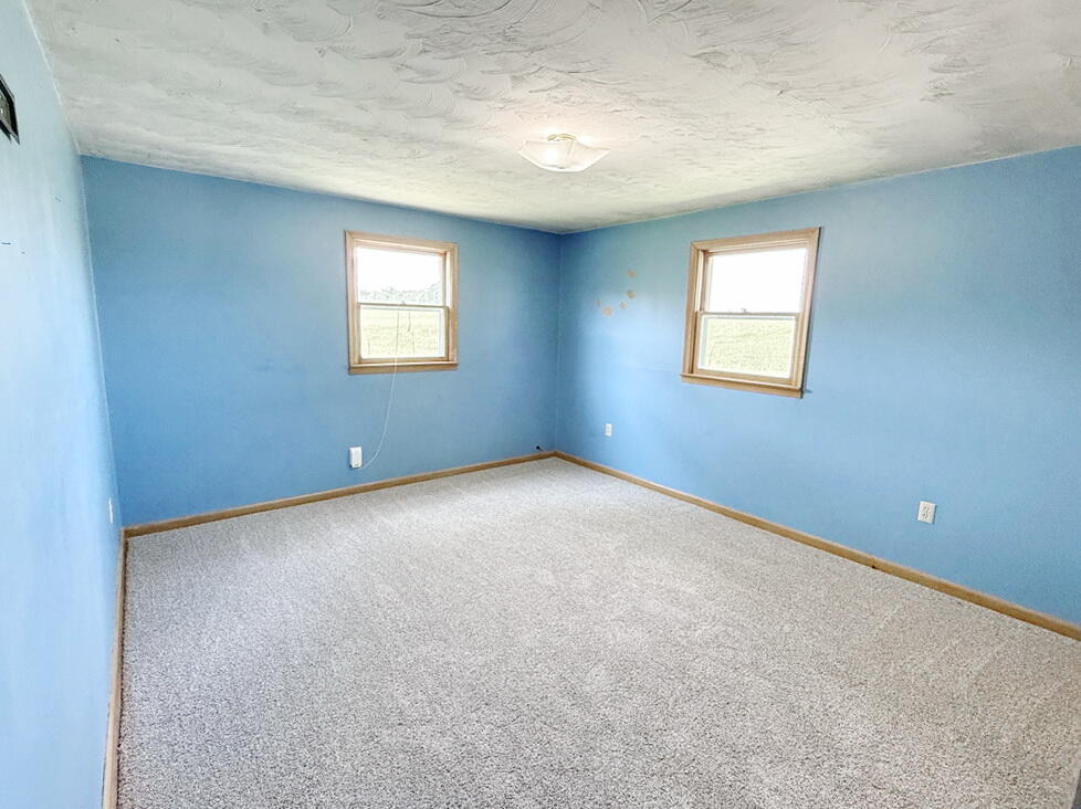 property viewer photo 7