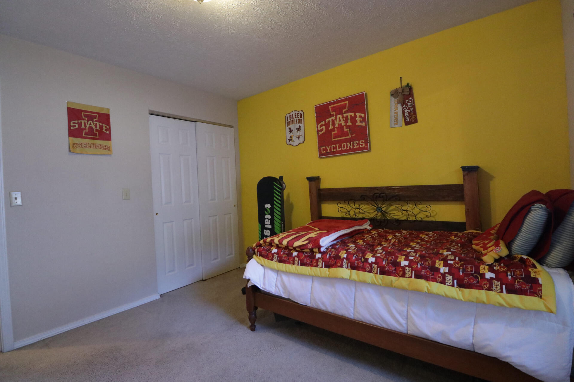 main property photo 54