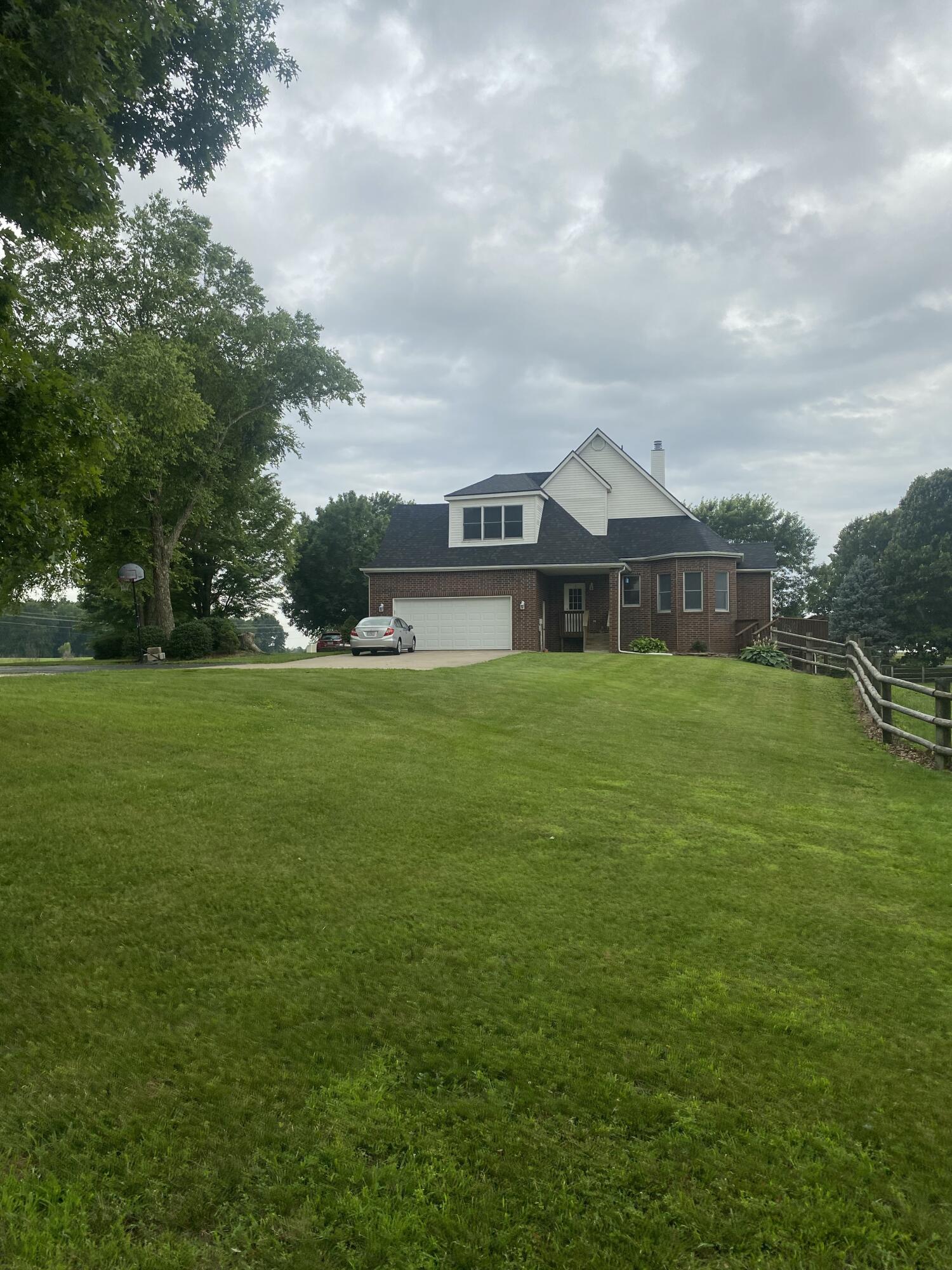 main property photo 7