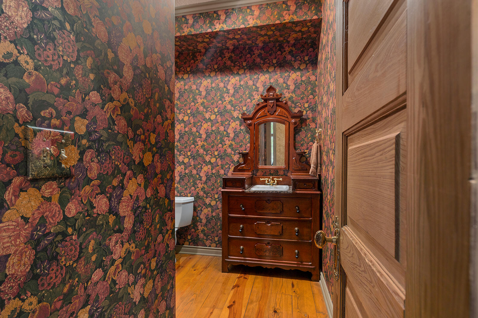main property photo 42