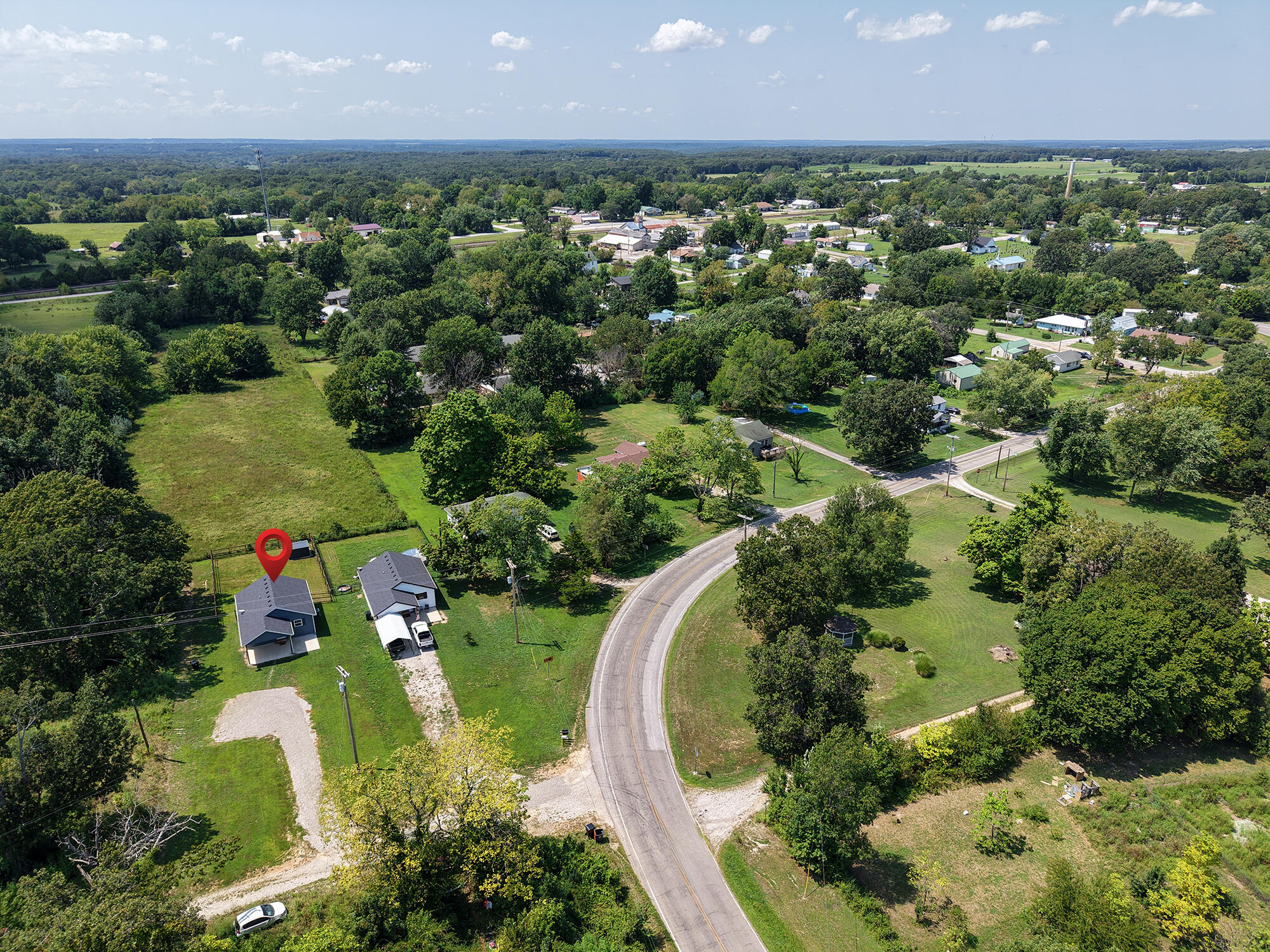 main property photo 28