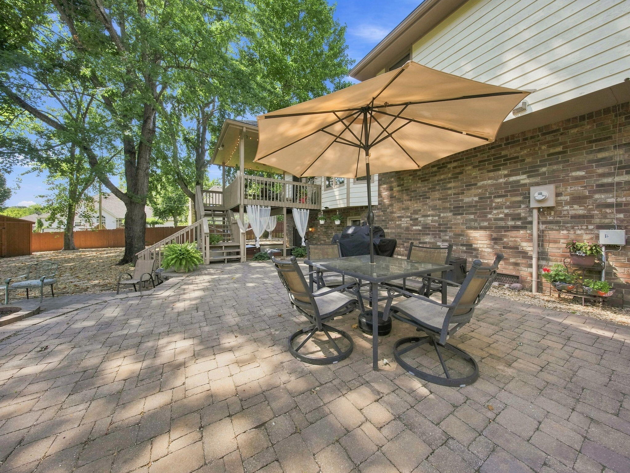 main property photo 64