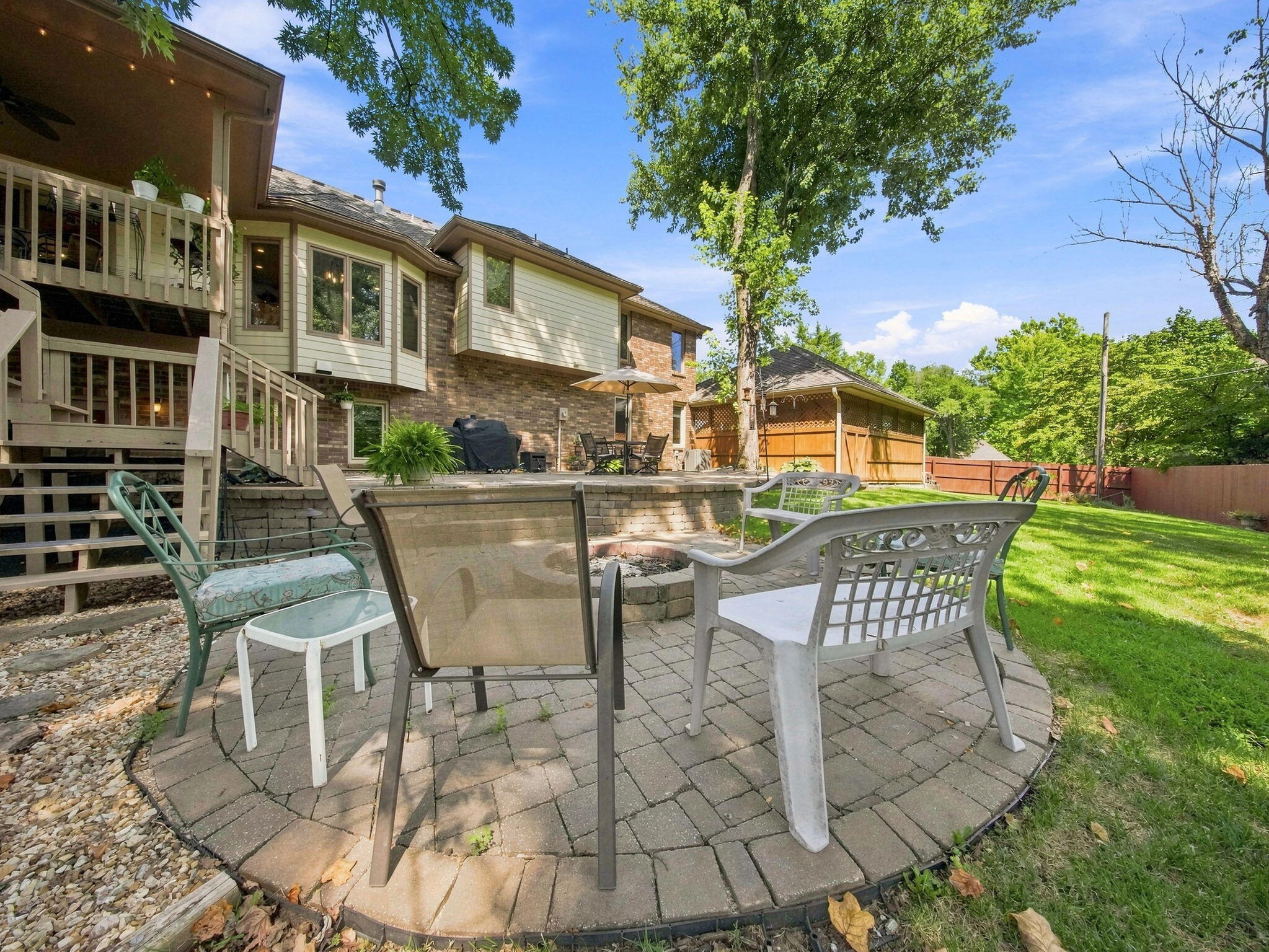 main property photo 76