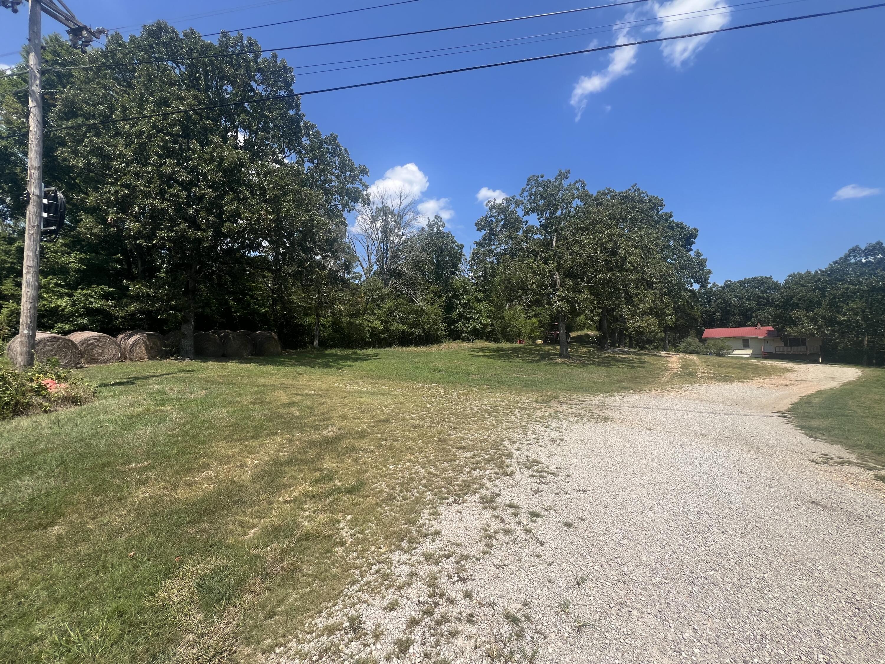 main property photo 30