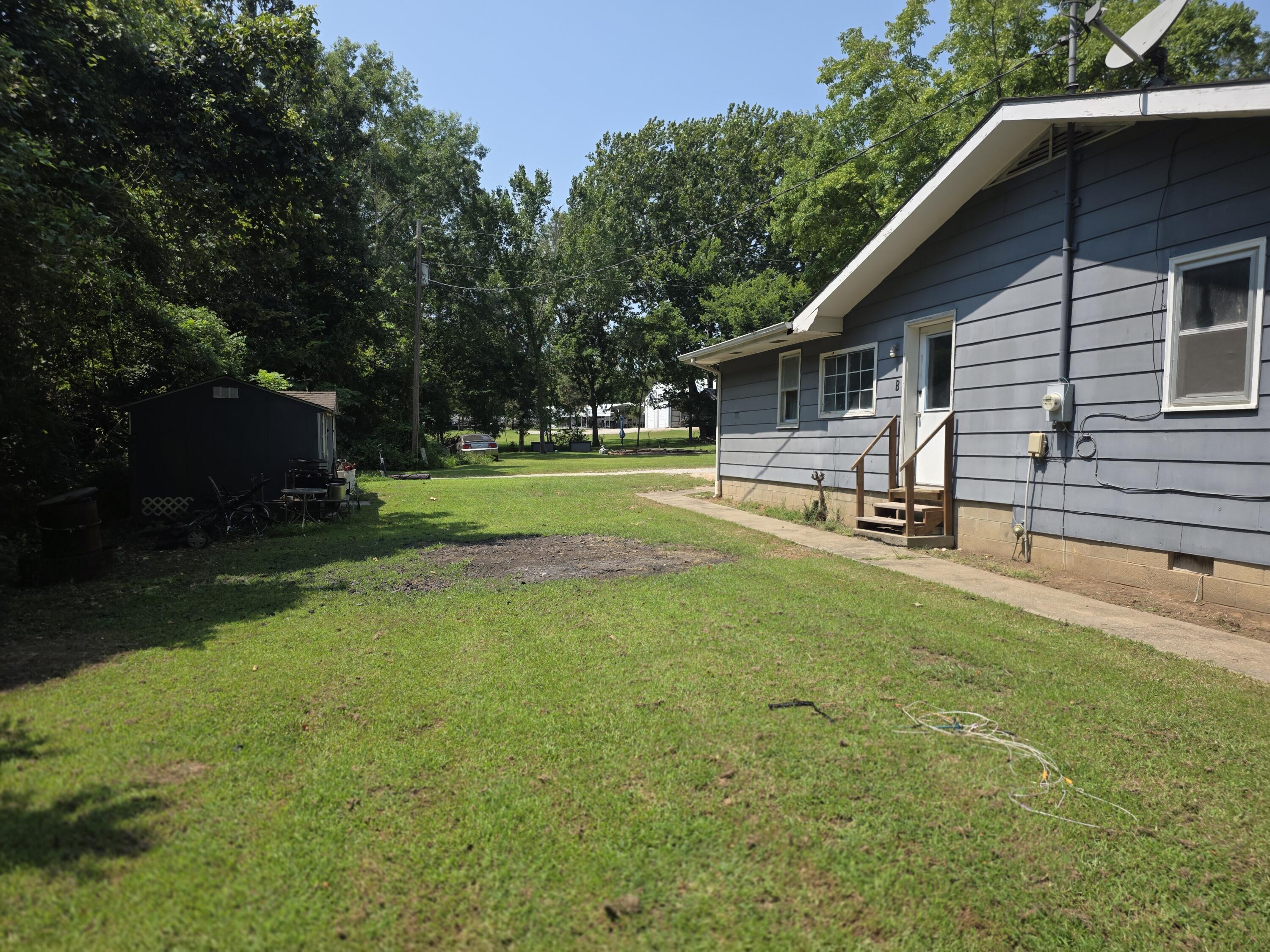 main property photo 32