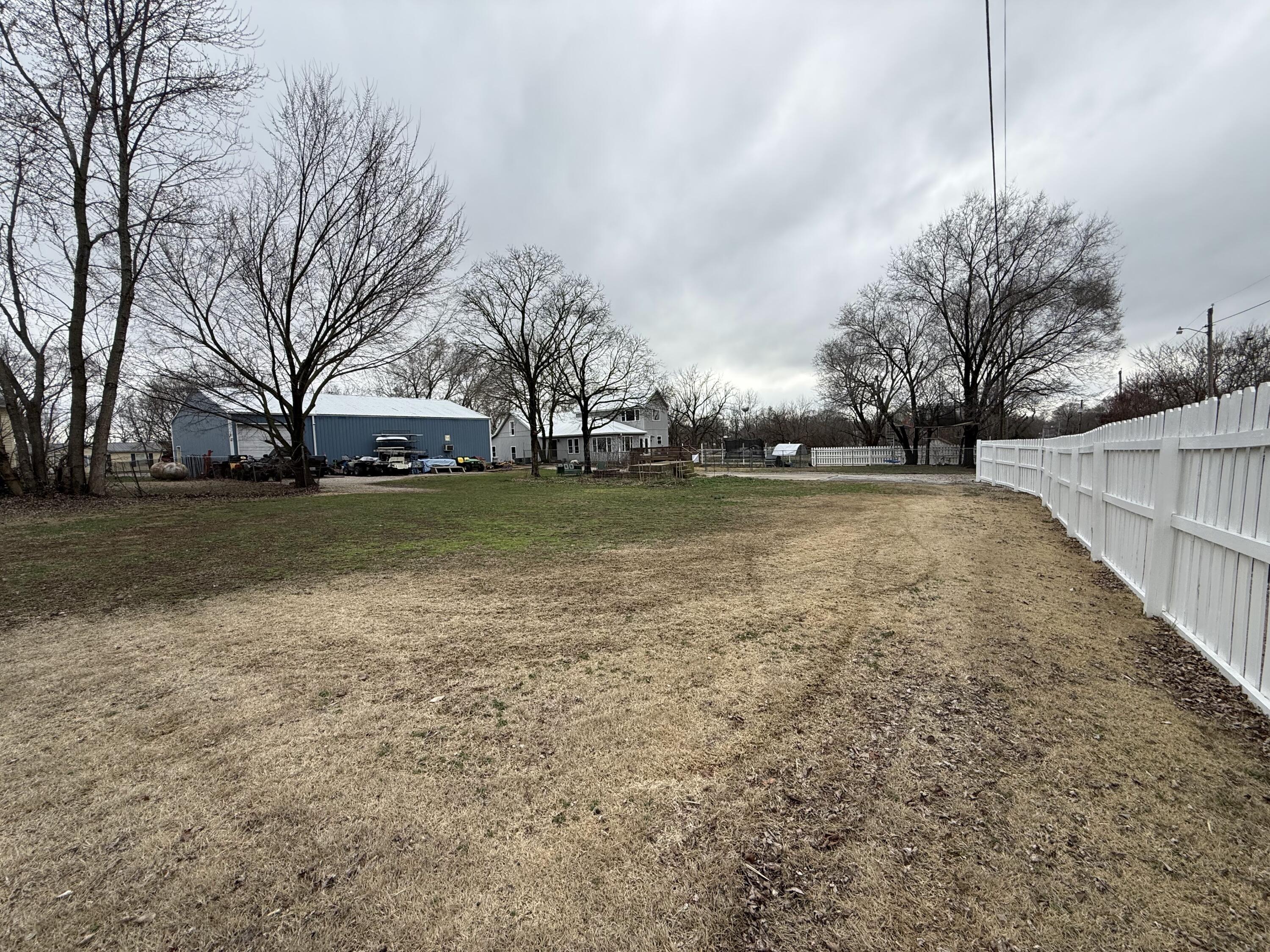 main property photo 90