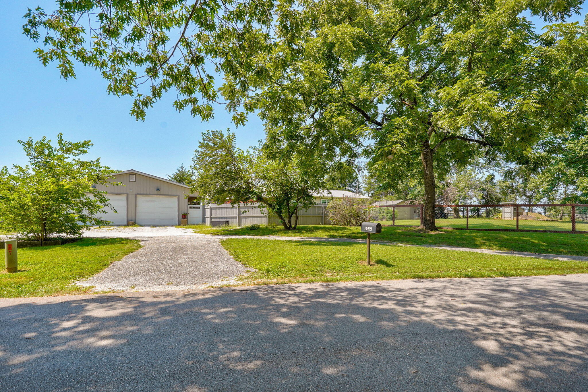 main property photo 58