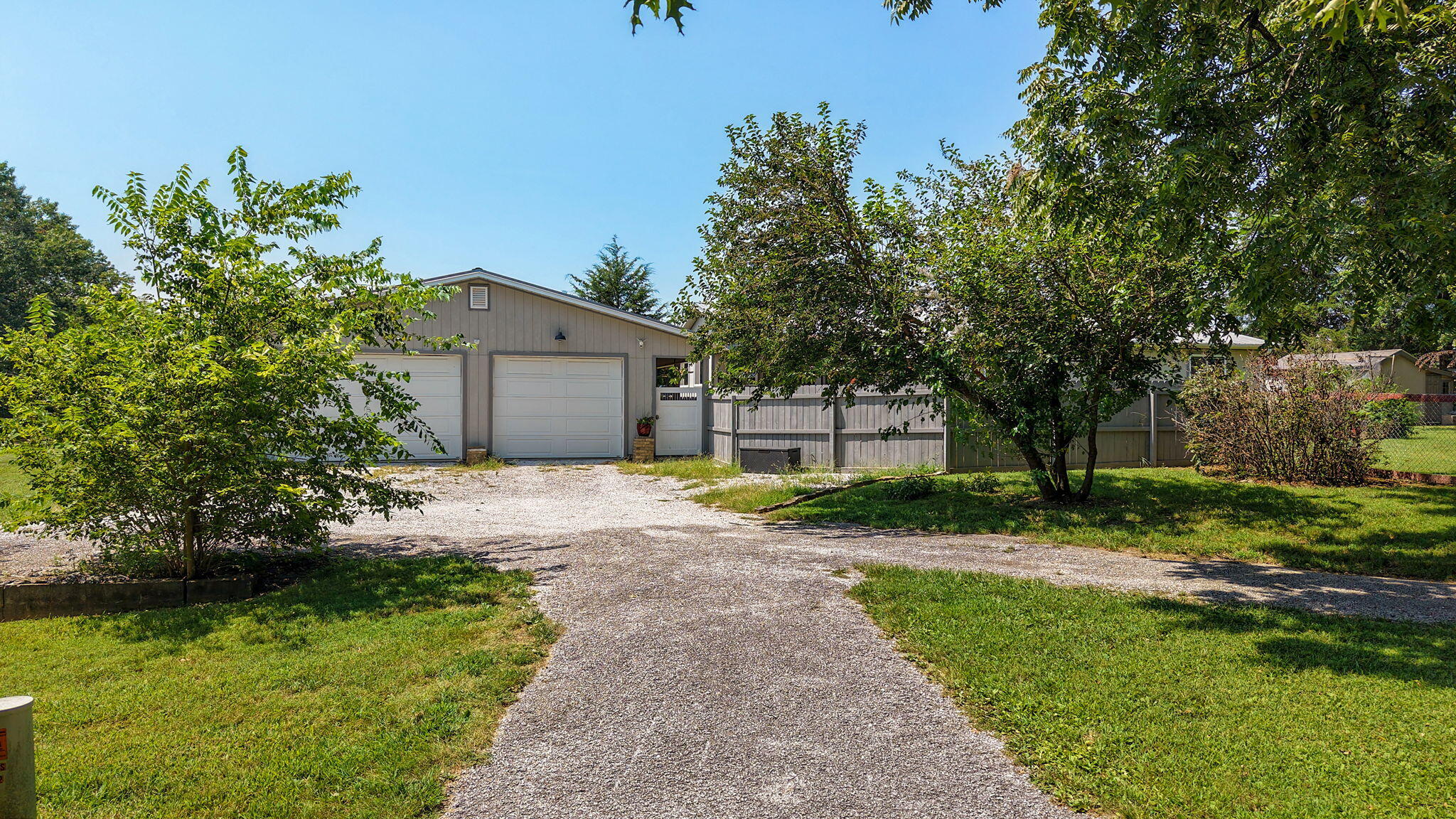 main property photo 60