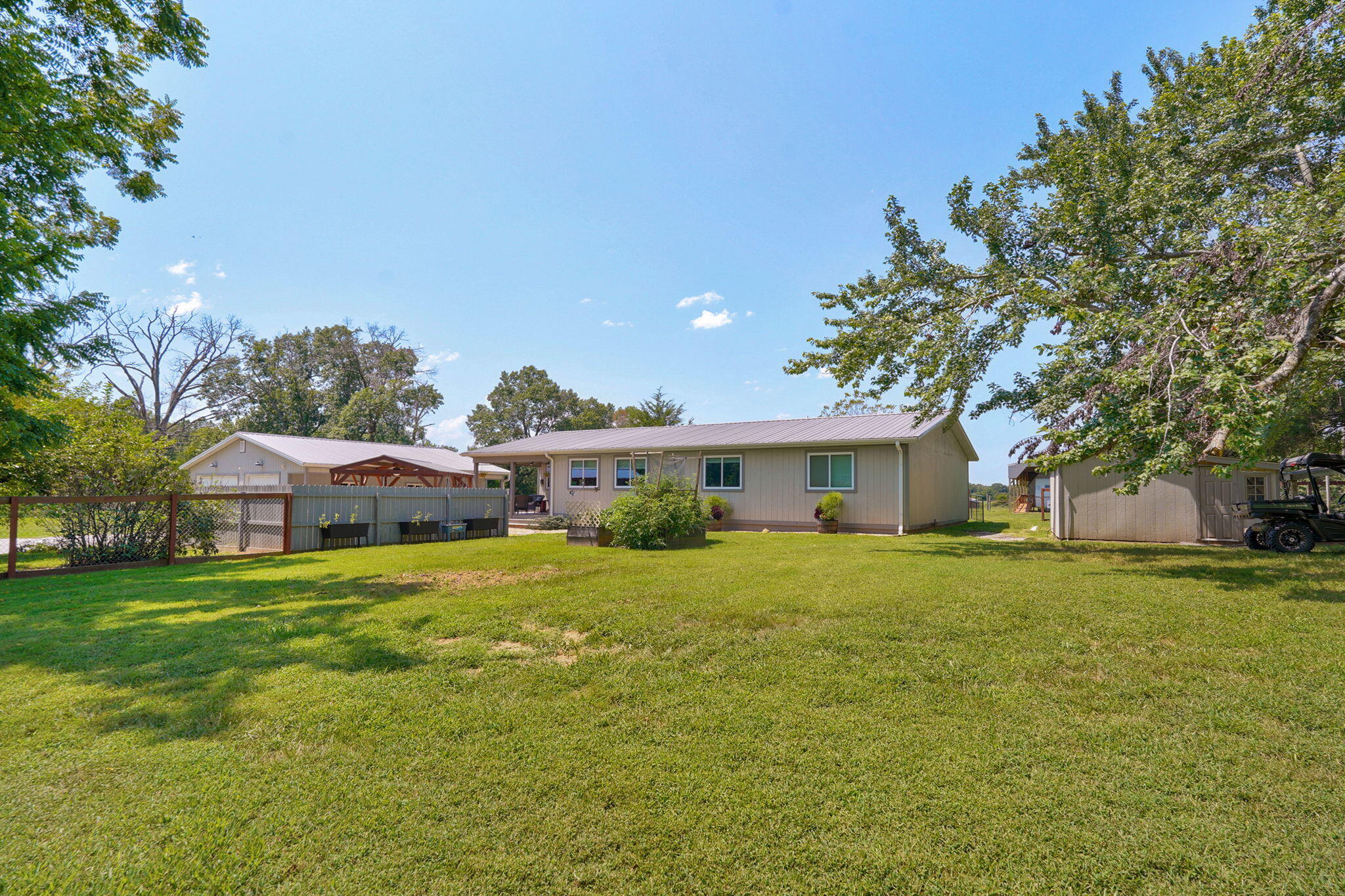 main property photo 69