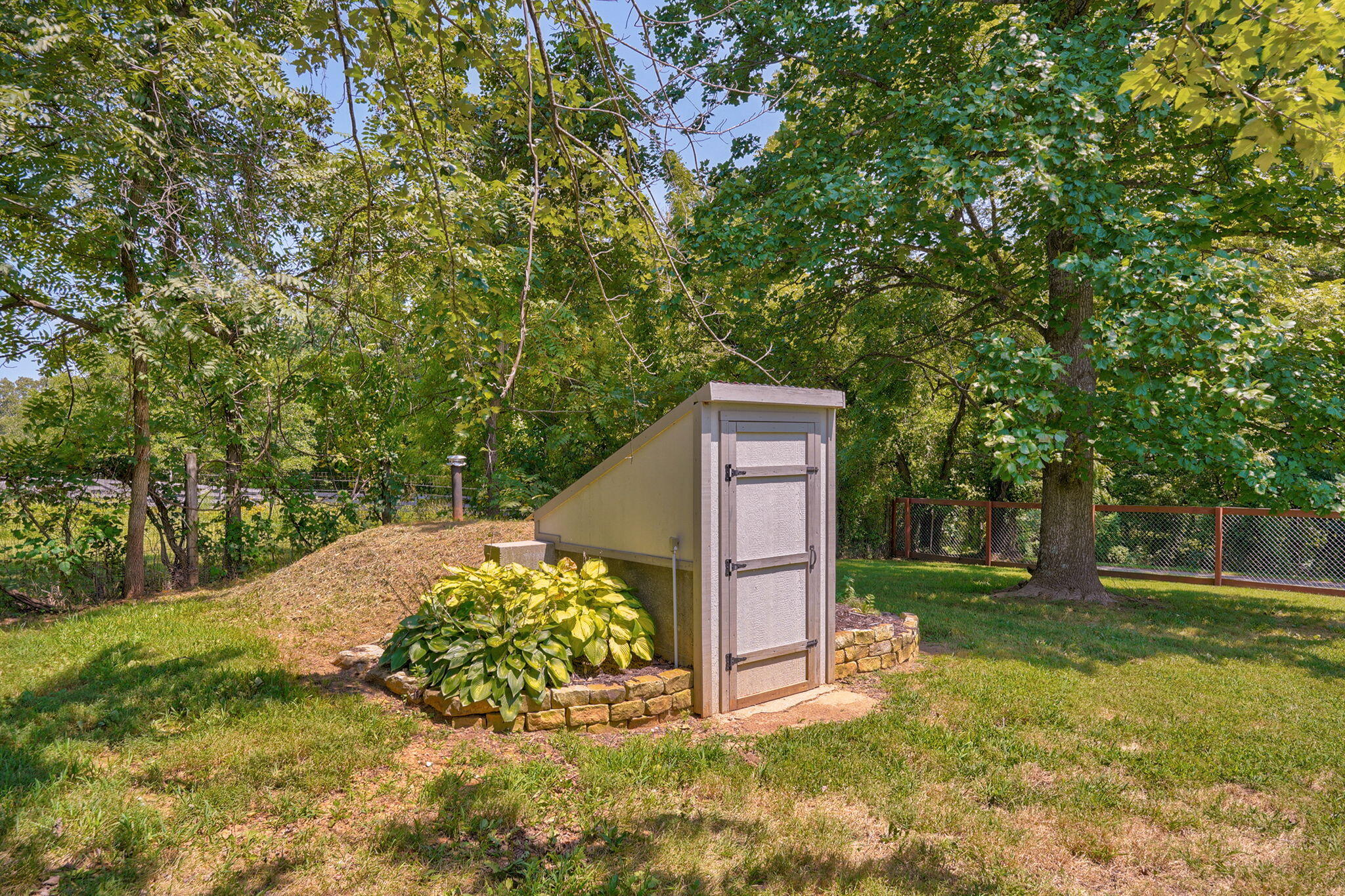 main property photo 70