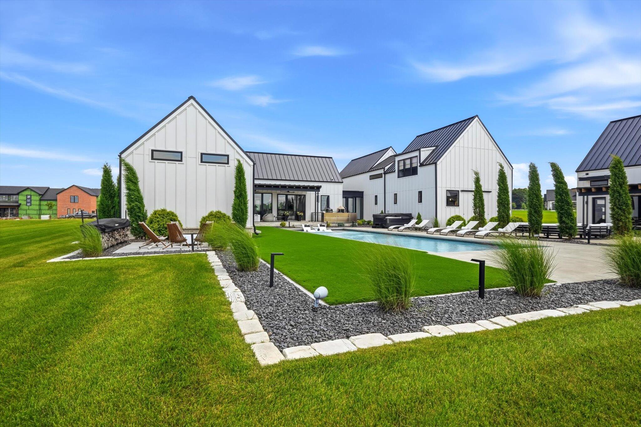 main property photo 61