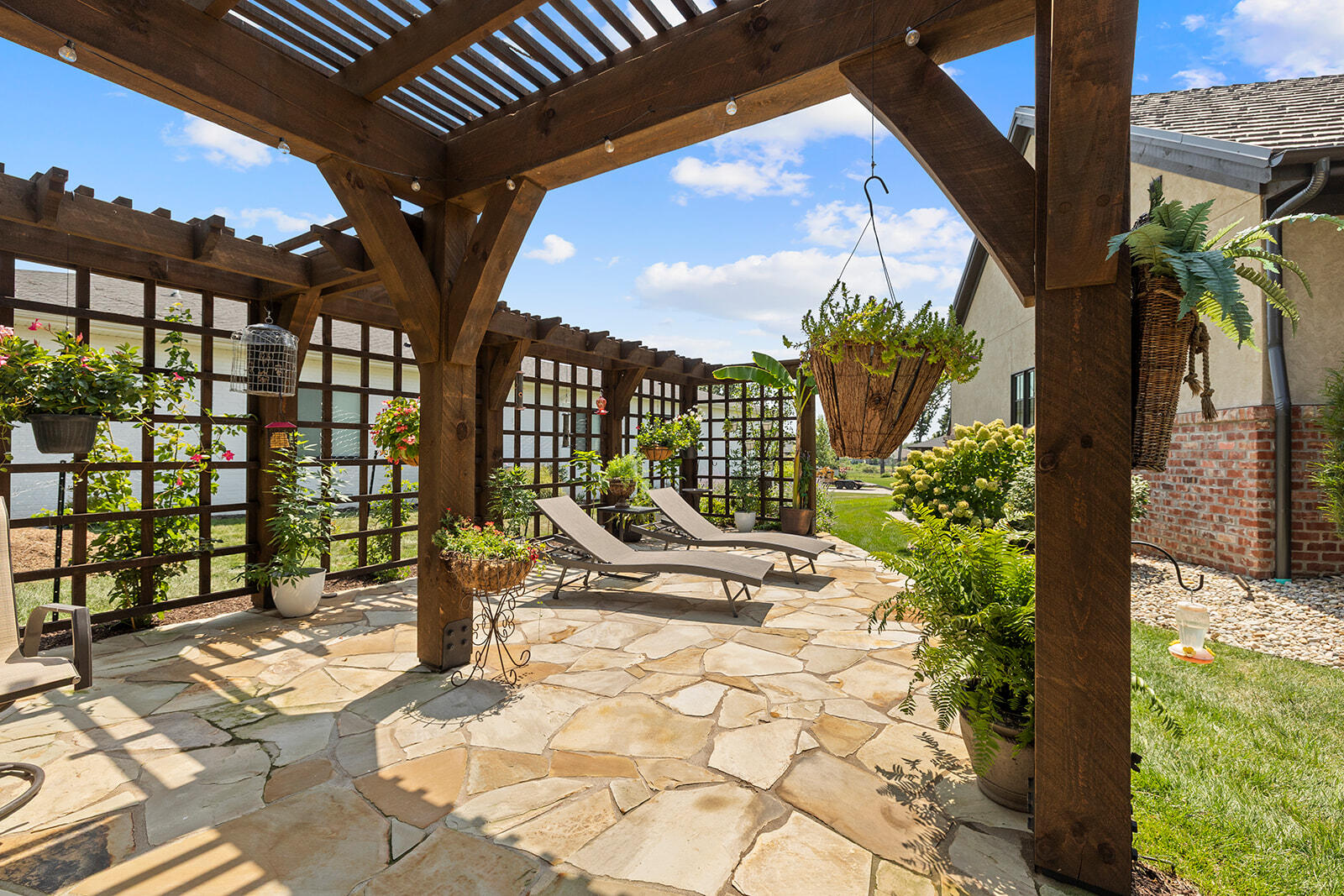 main property photo 98