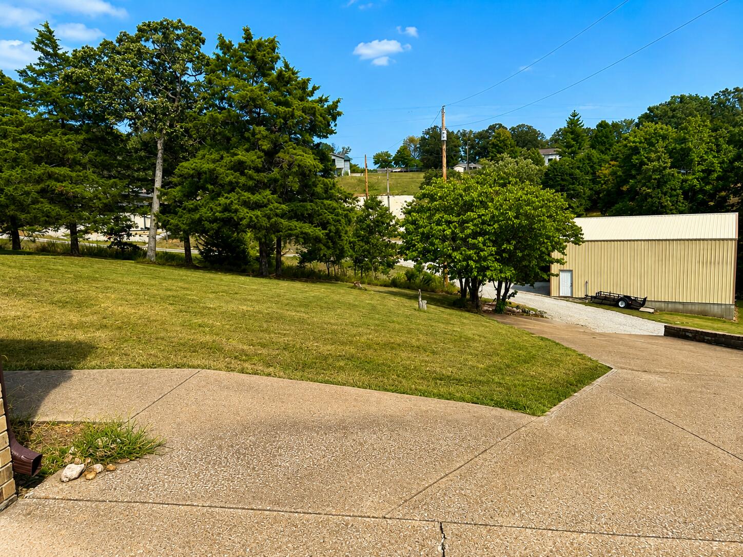 main property photo 38