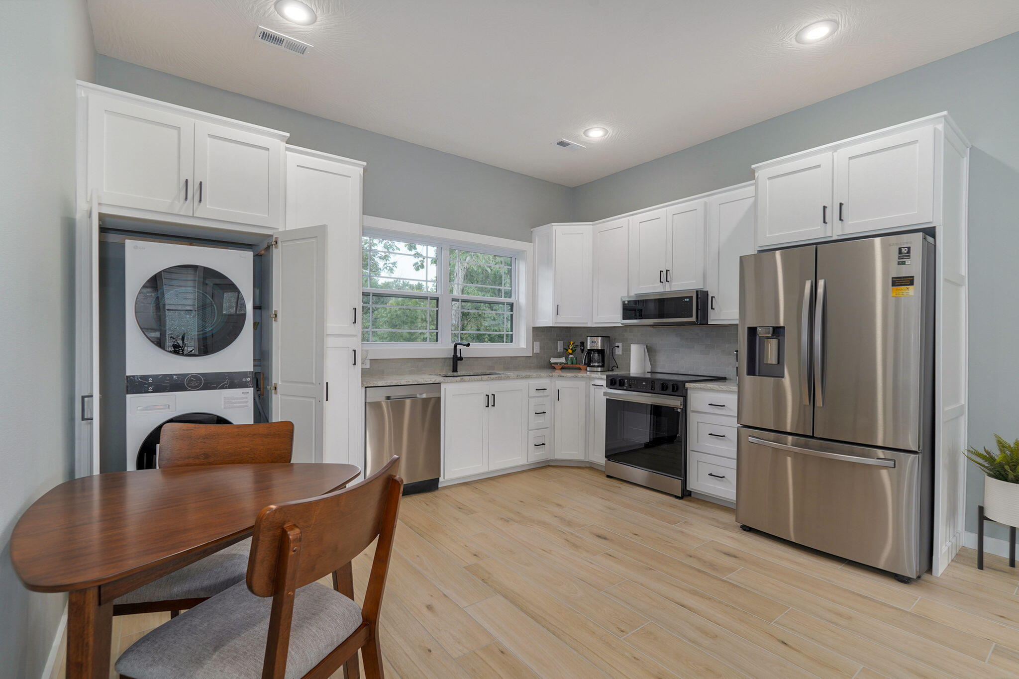 main property photo 51