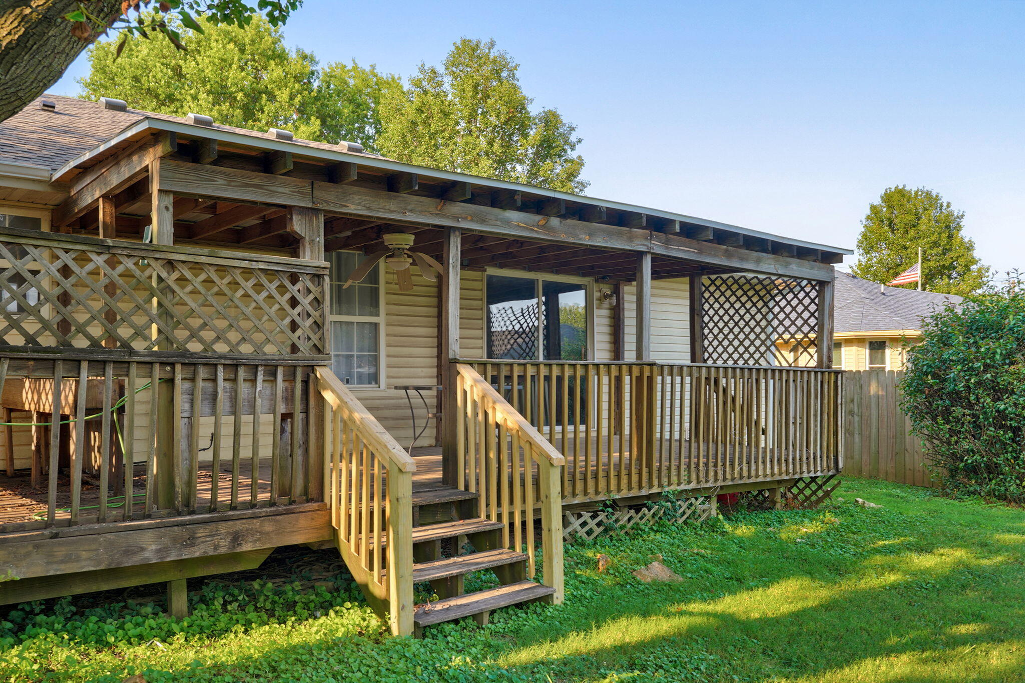 main property photo 22