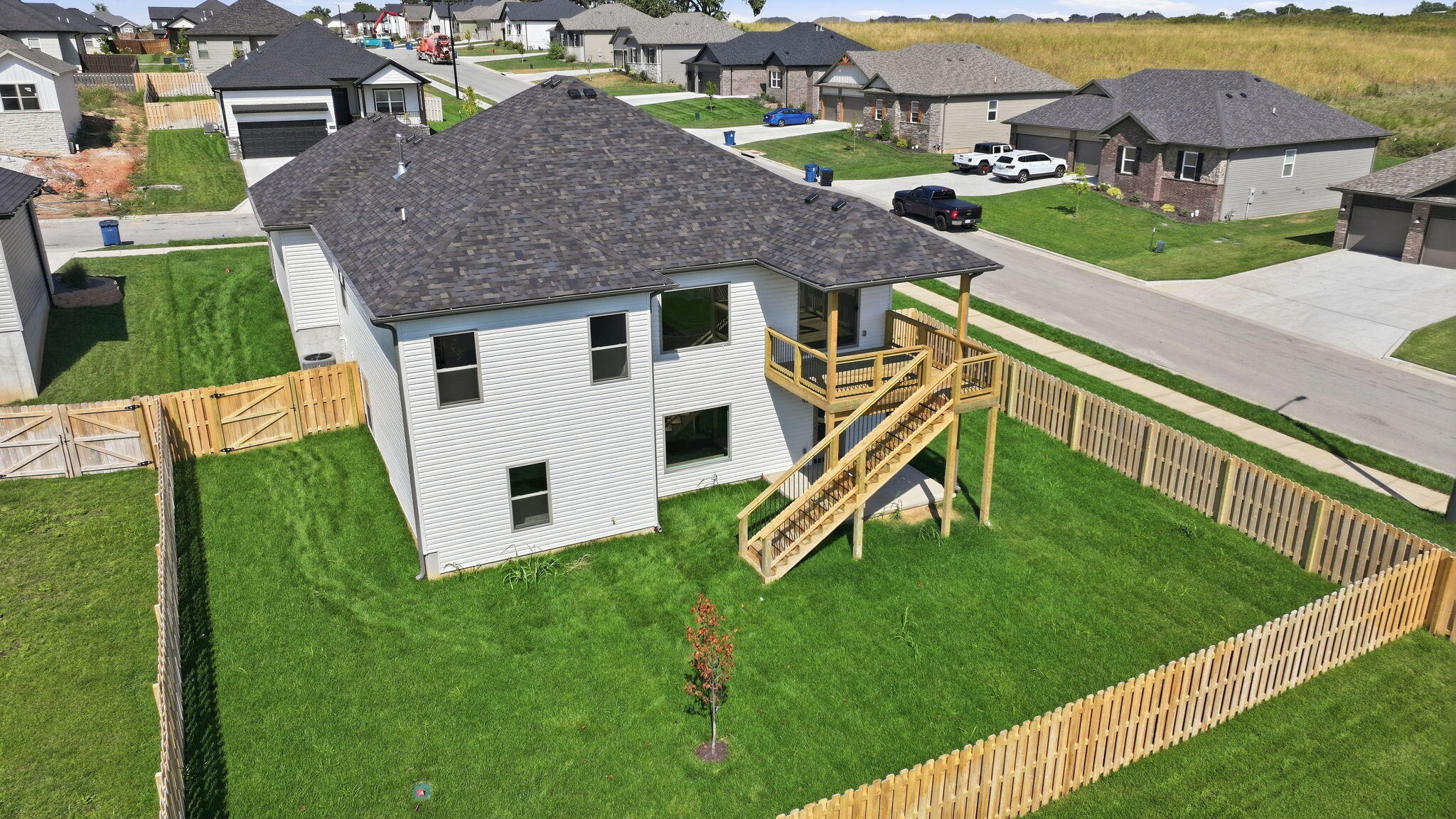 main property photo 51