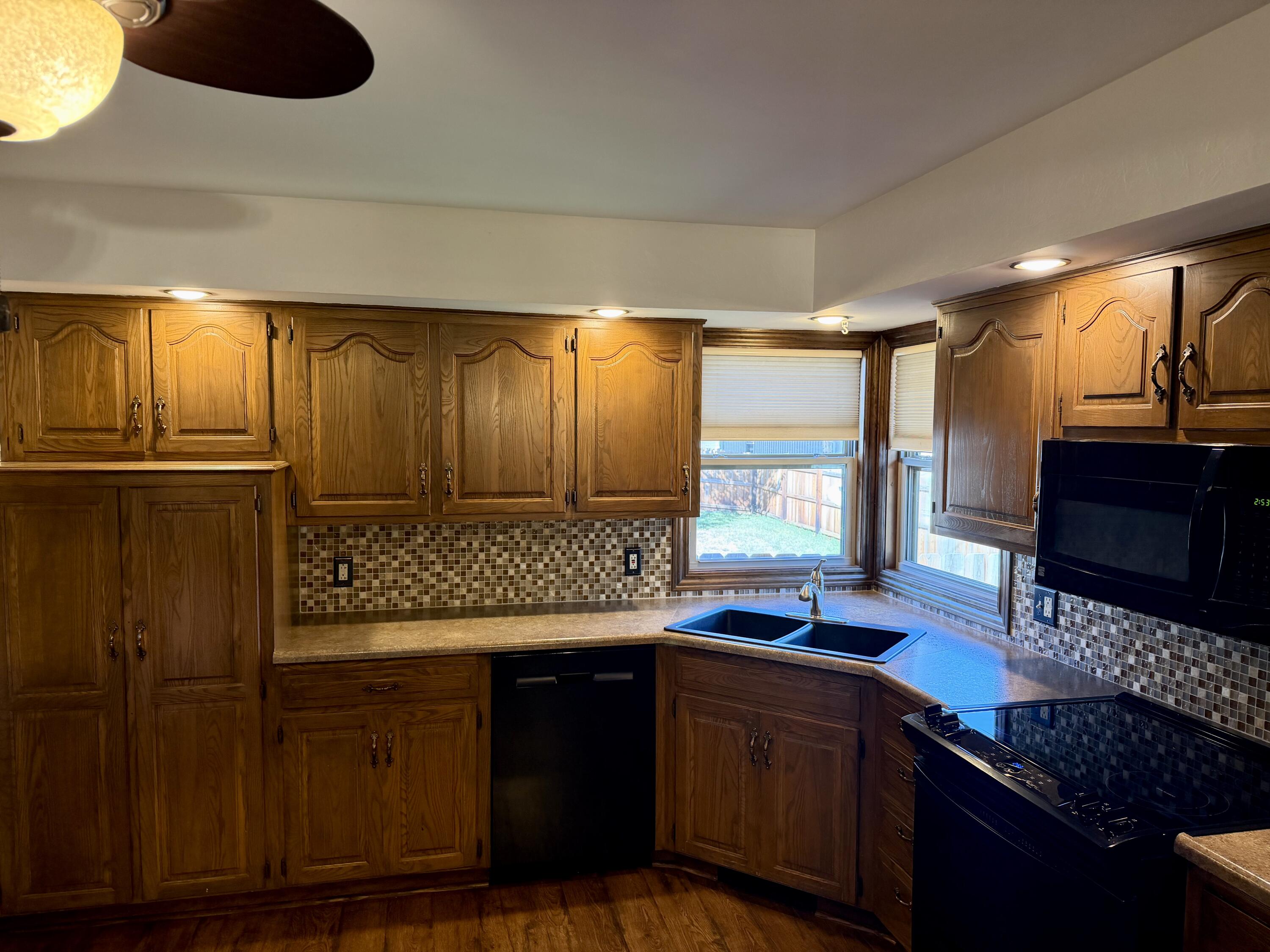main property photo 66