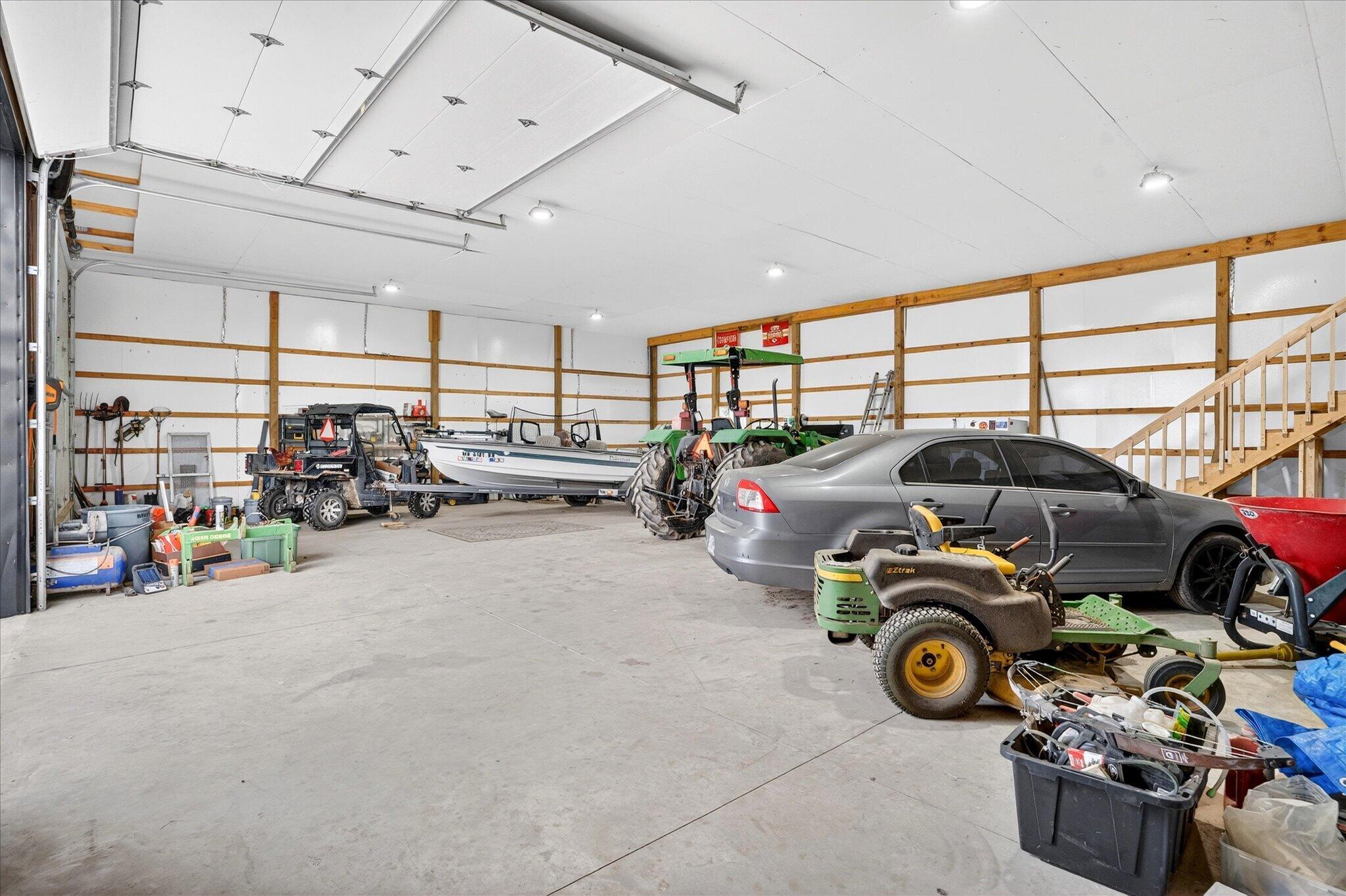 main property photo 73