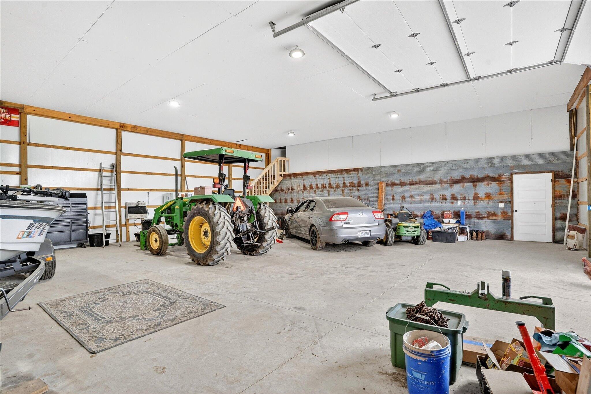 main property photo 75
