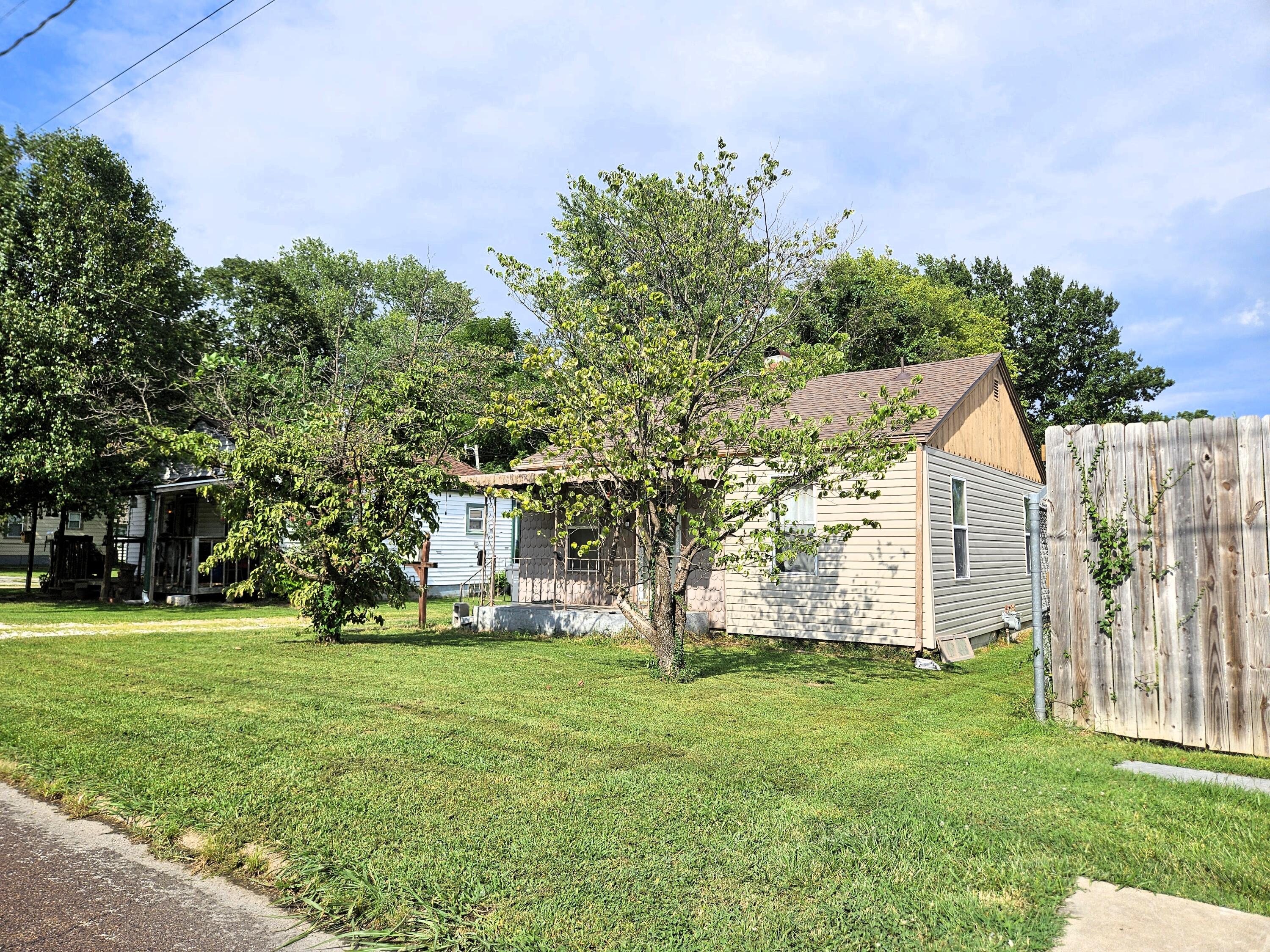 main property photo 1