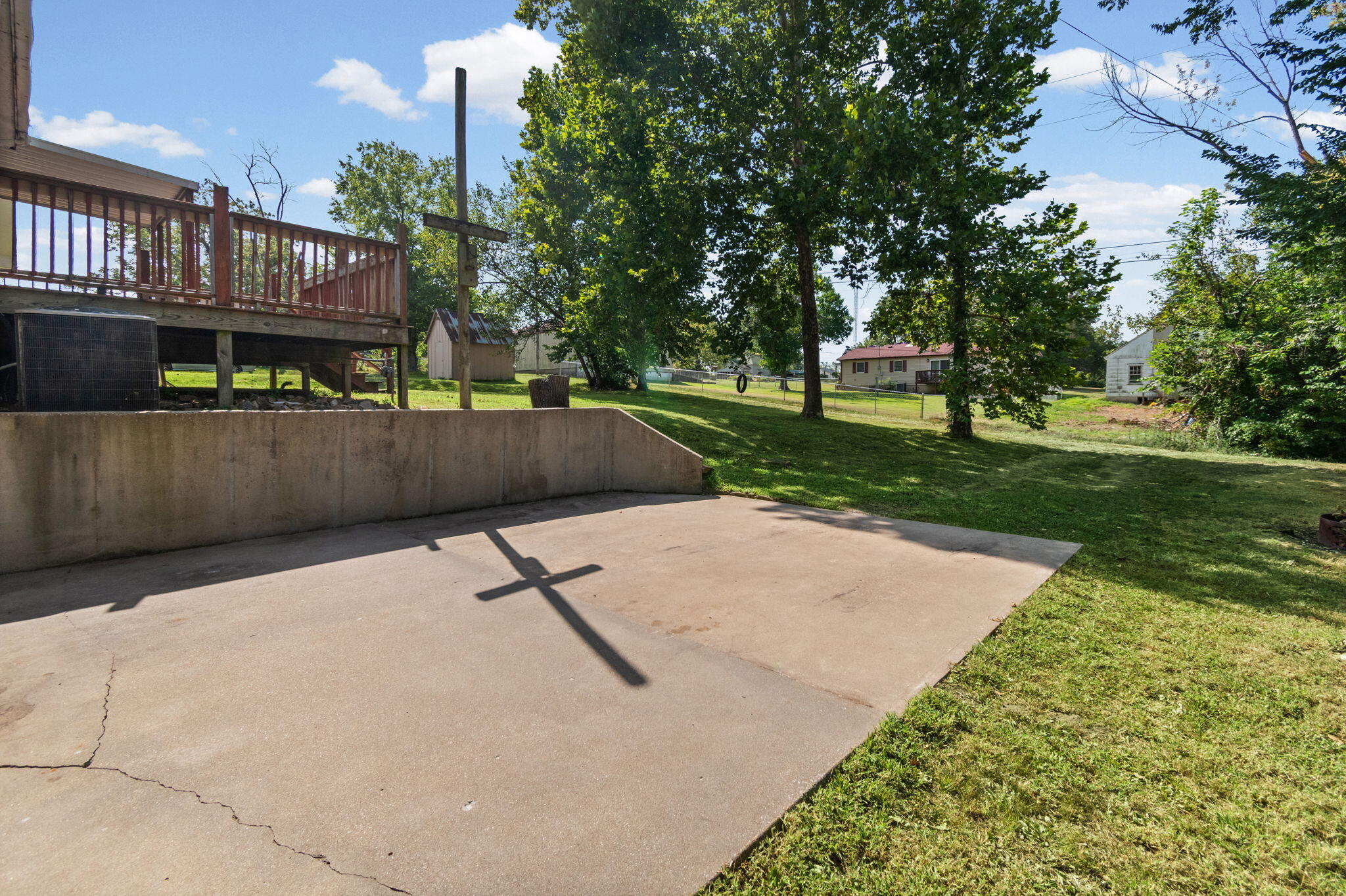 main property photo 39