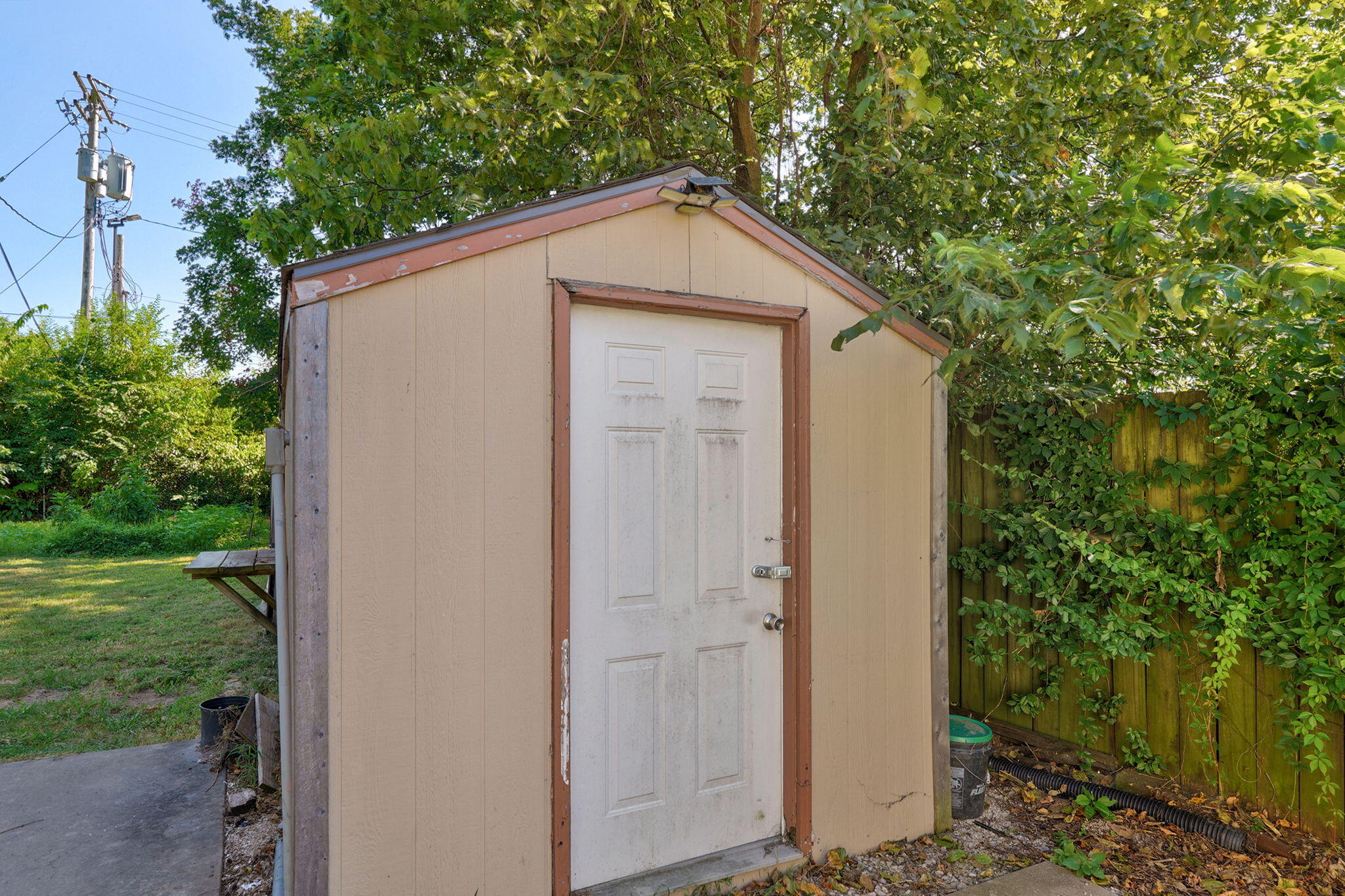 main property photo 21