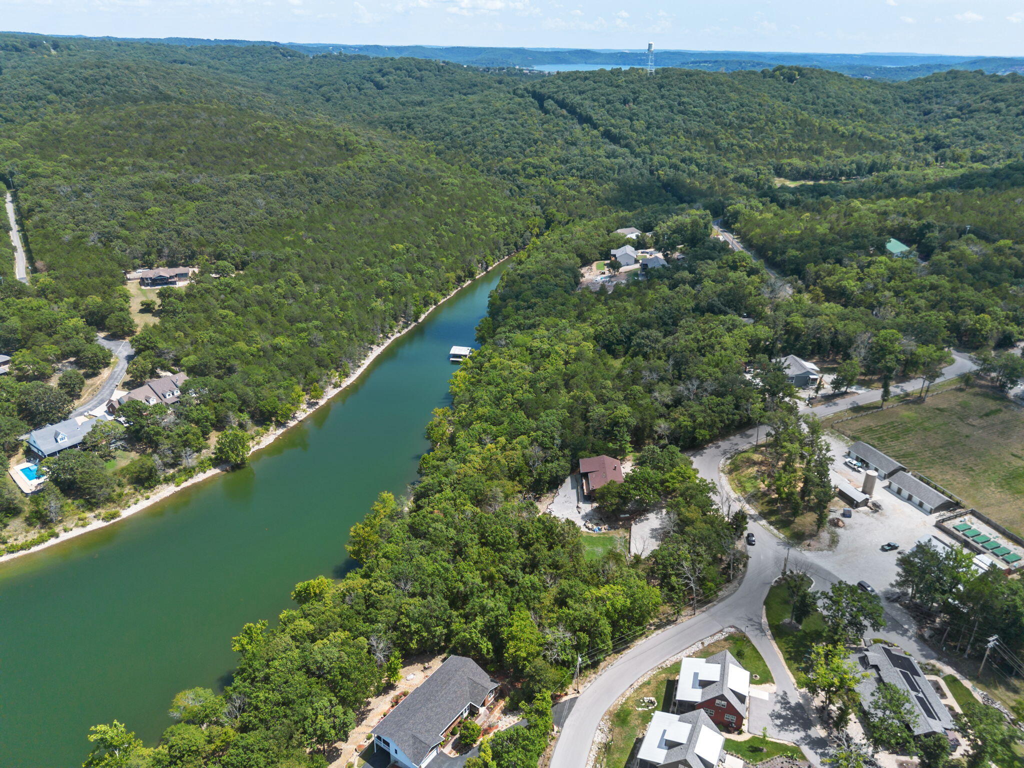 main property photo 16