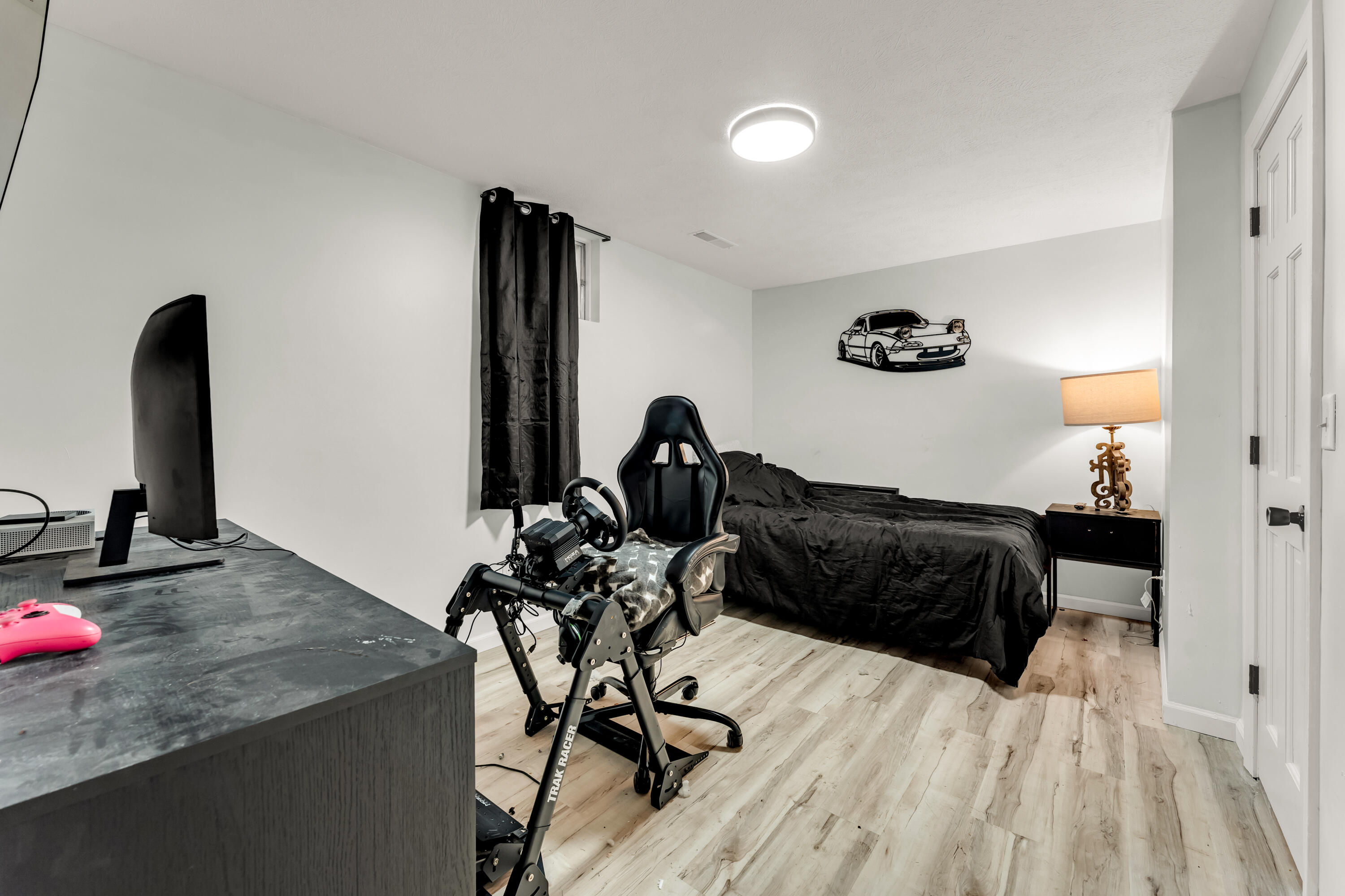 main property photo 49