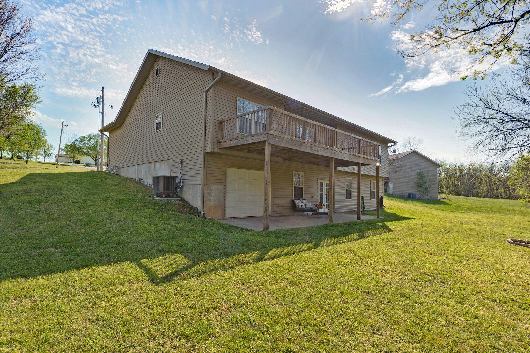 main property photo 5