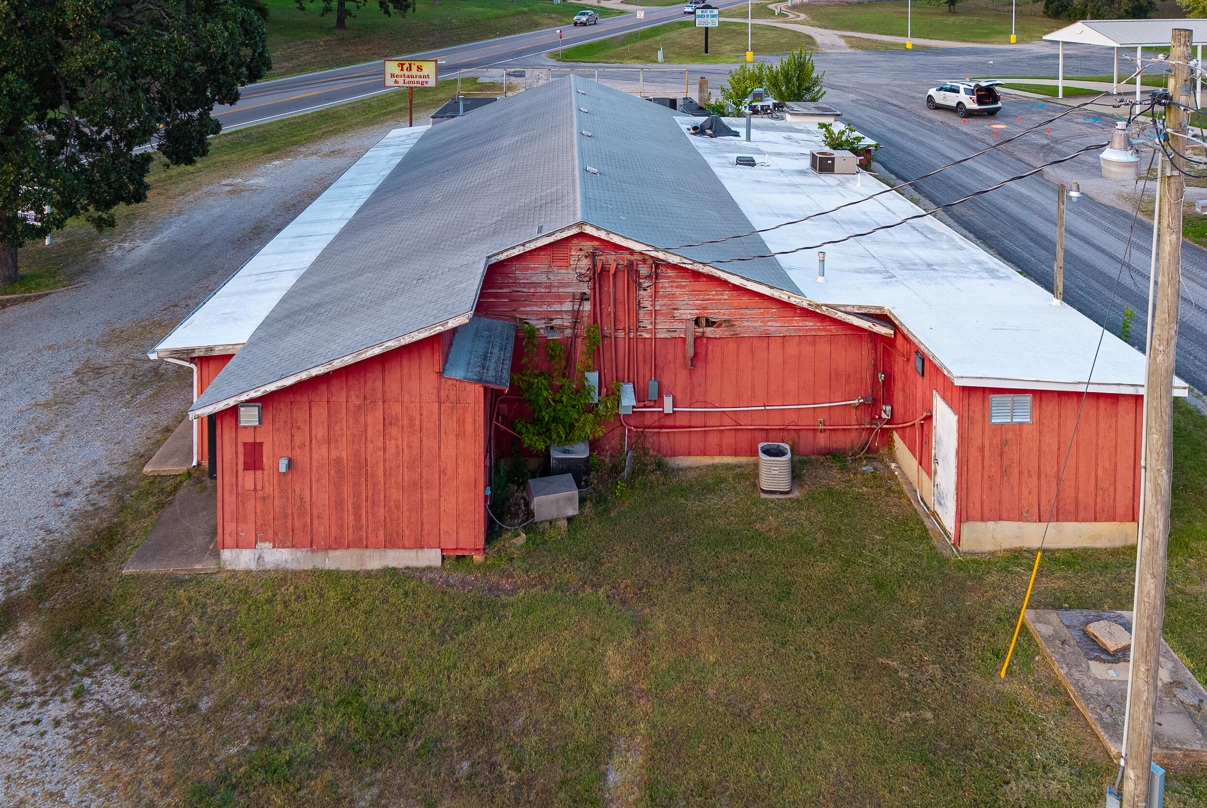main property photo 11