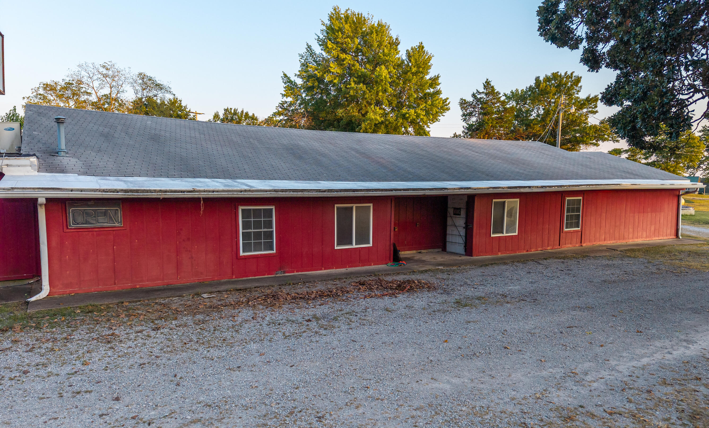 main property photo 12