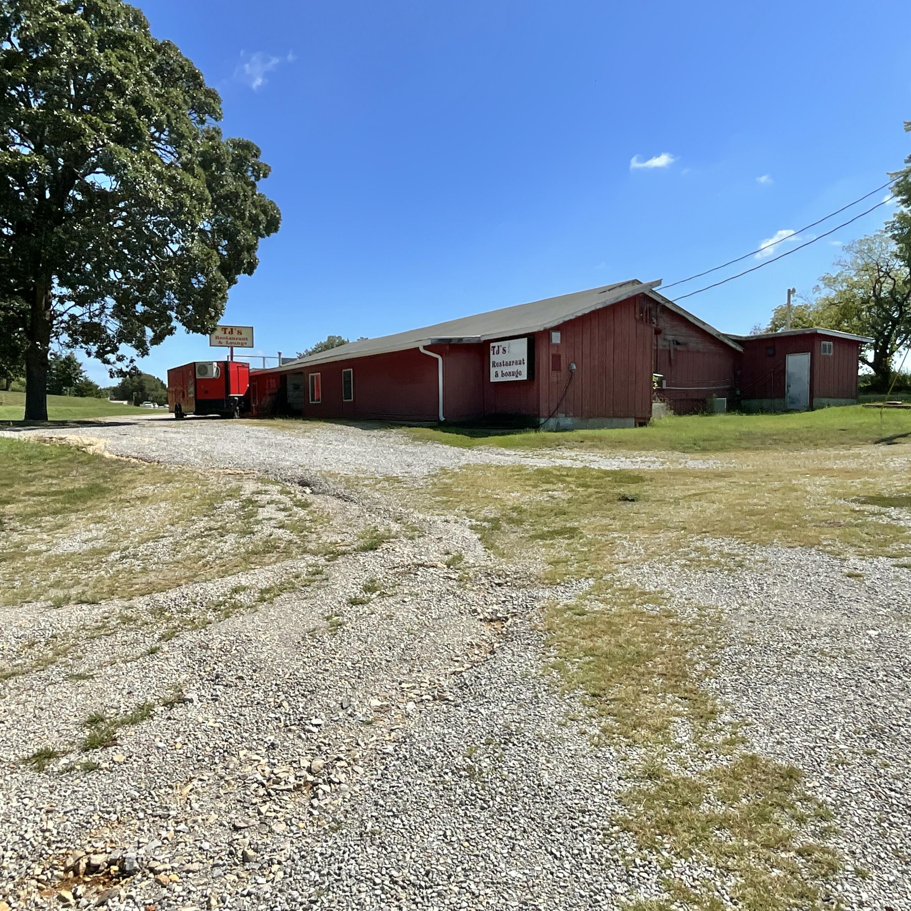 main property photo 17