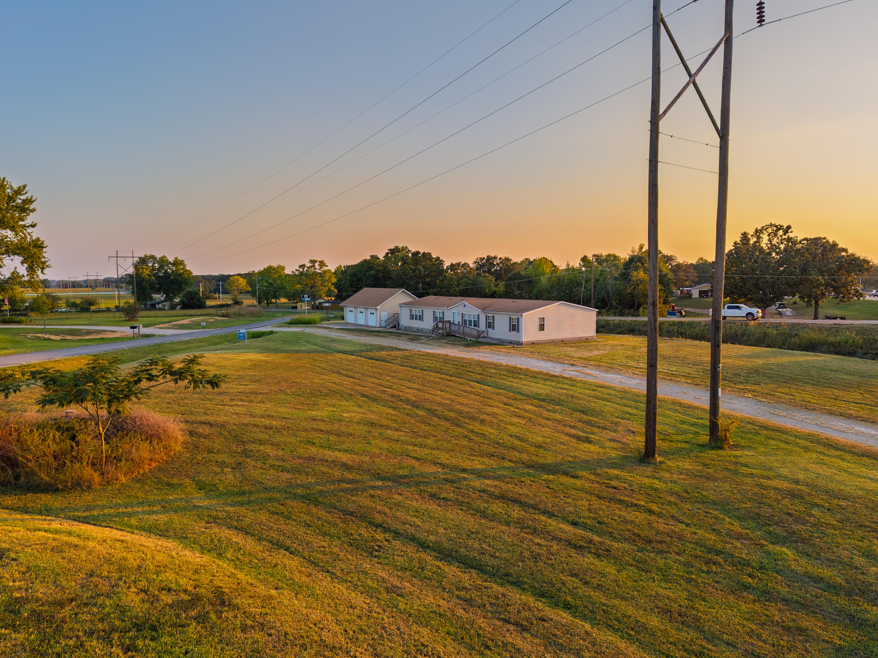 main property photo 24