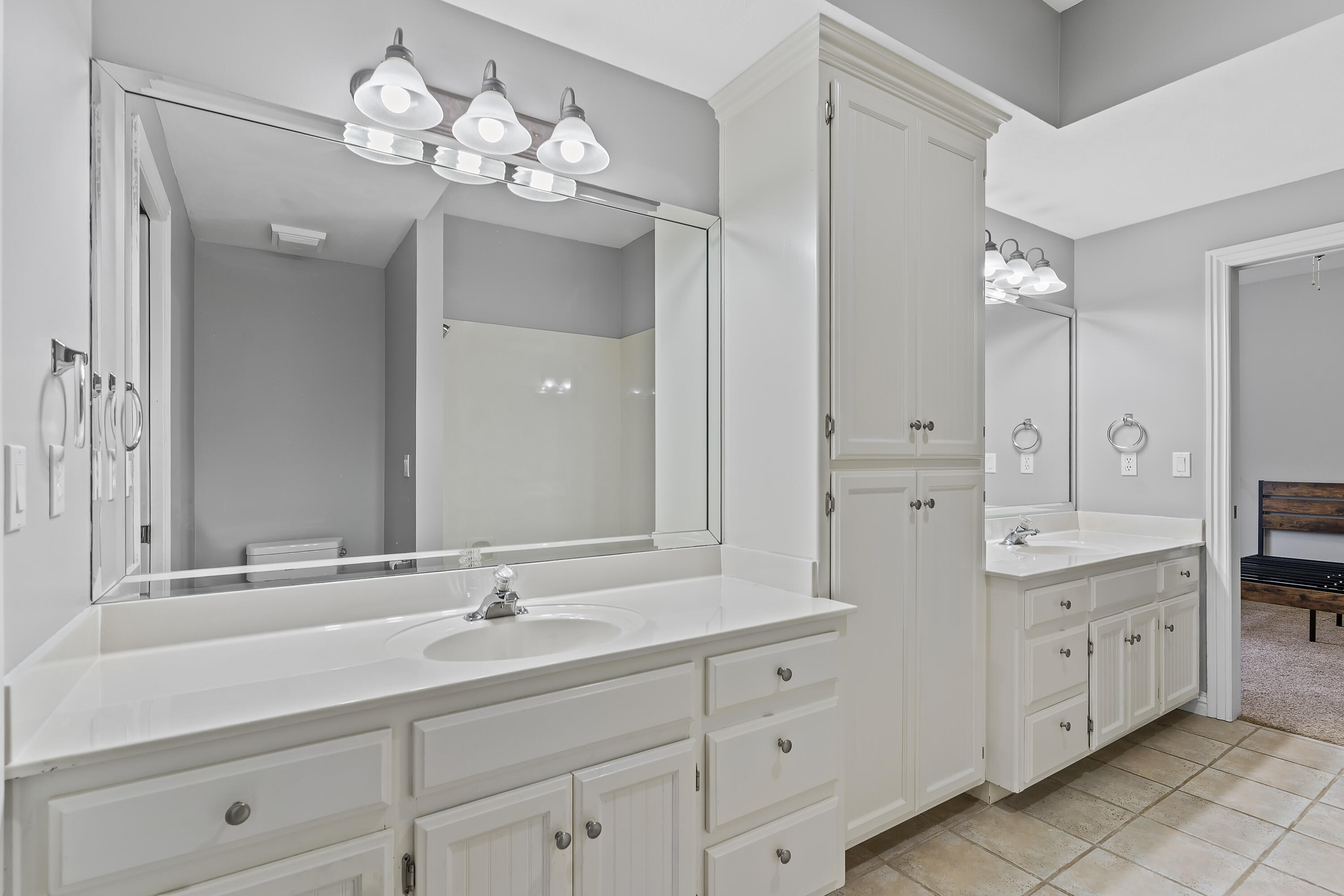 main property photo 76