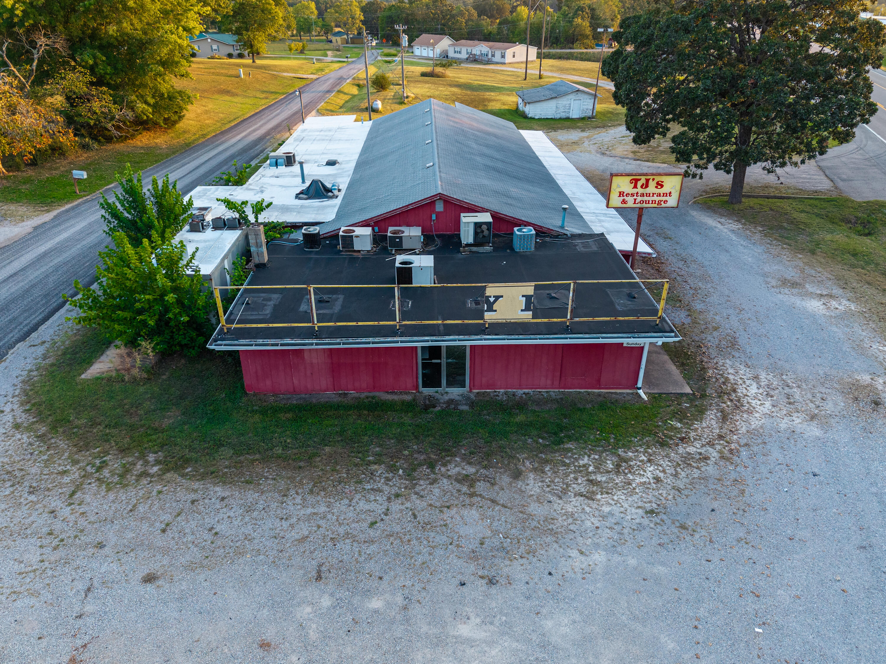 main property photo 38