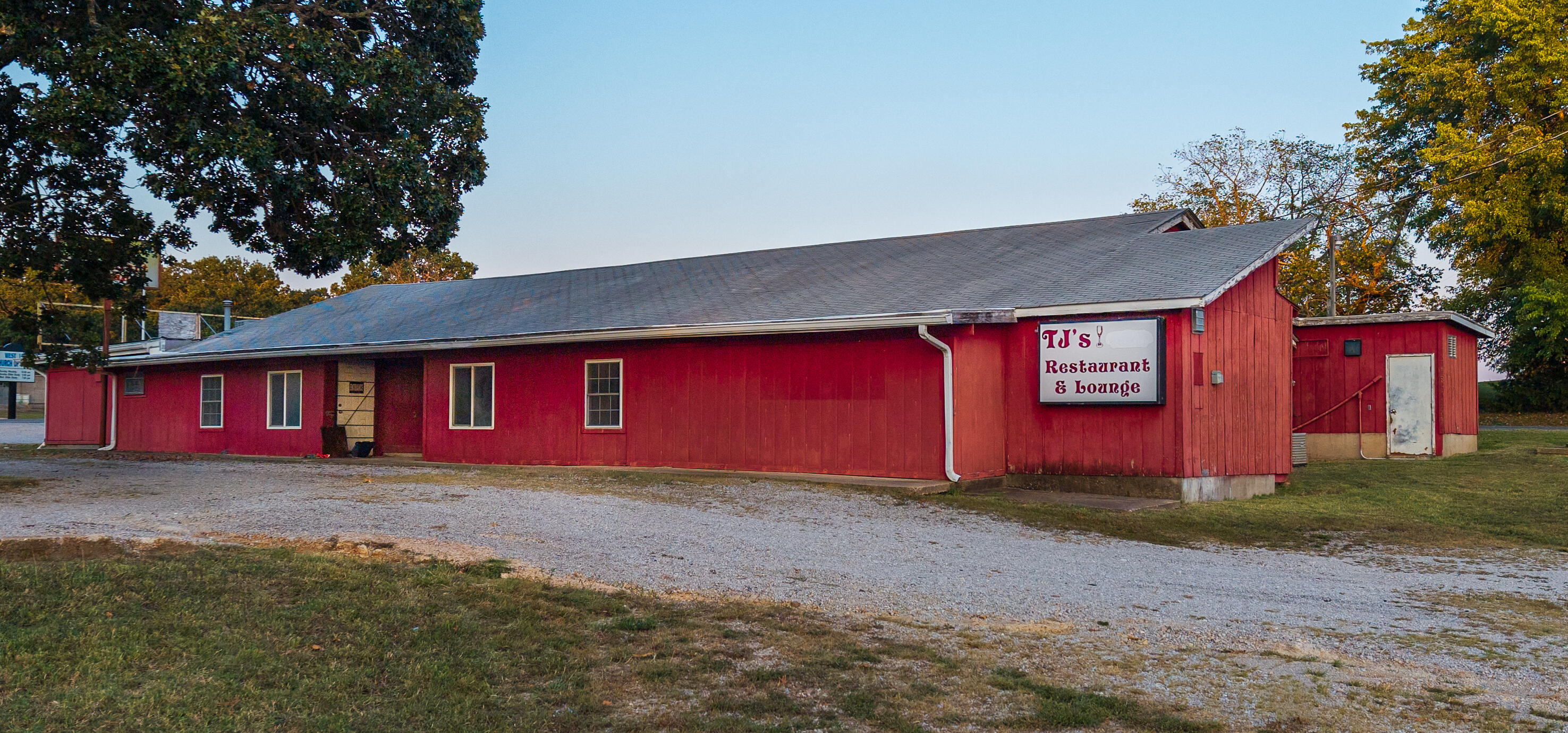 main property photo 43