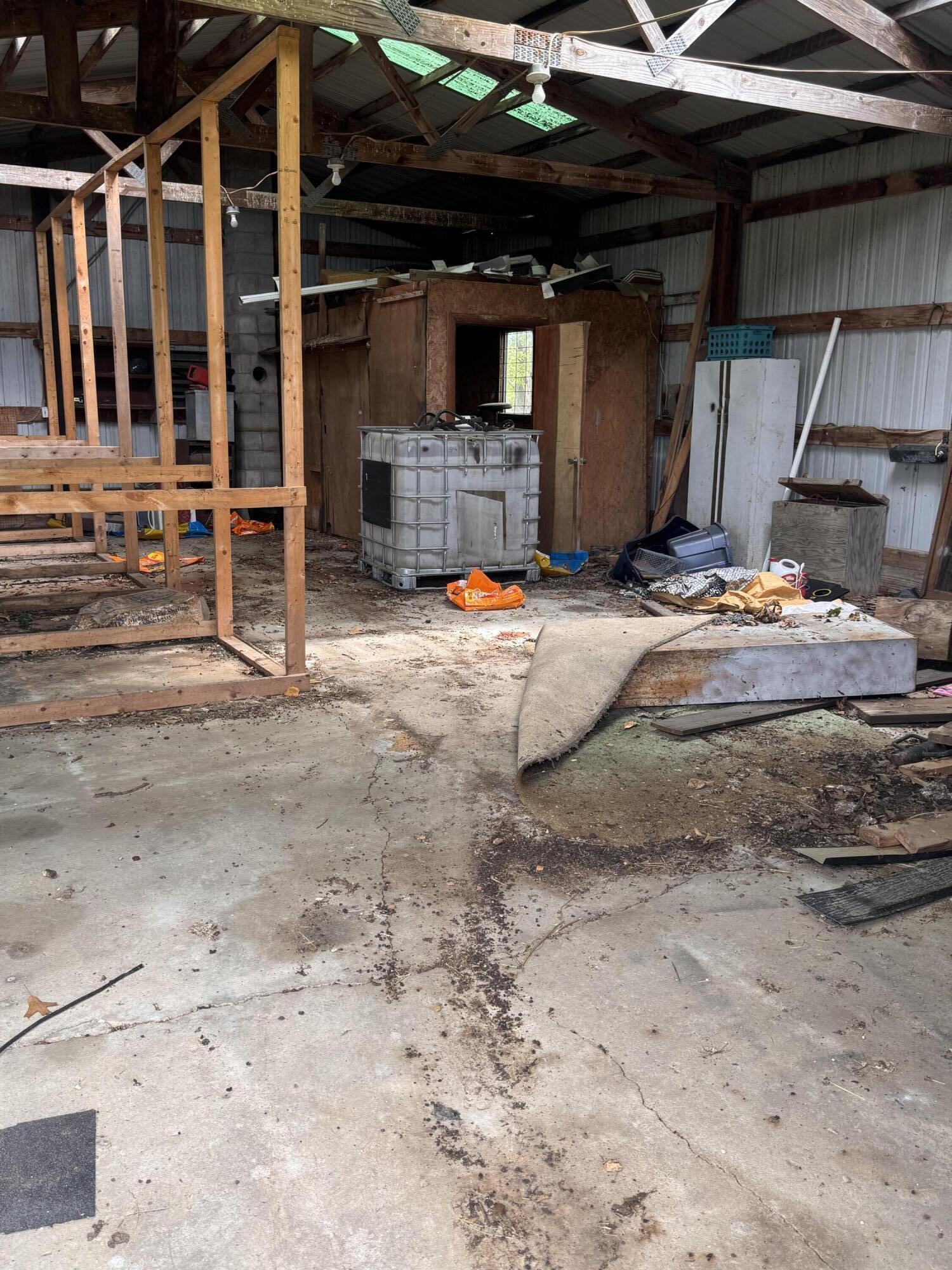 main property photo 12